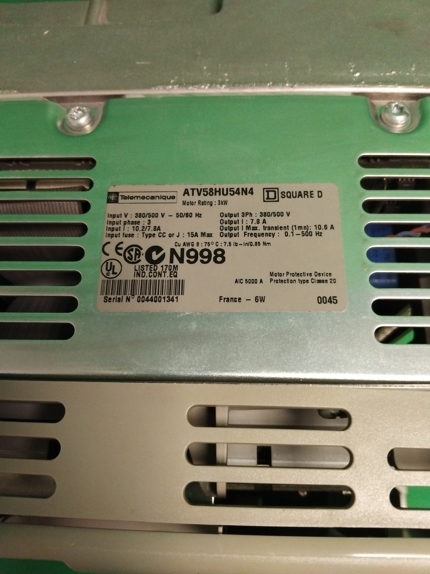 Telemecanique ATV58HU54N4 ATV58HU54N4 Defective