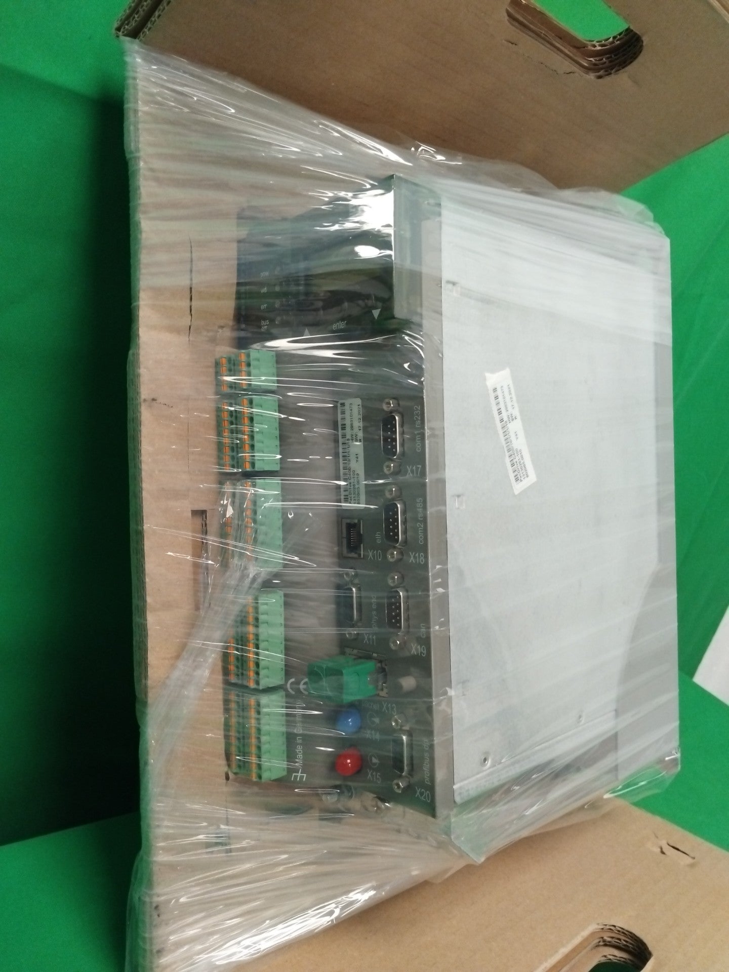 SCHNEIDER-ELECTRIC C400/10/1/1/1/10 VCA07AACA0AA00 R:17.12.2021