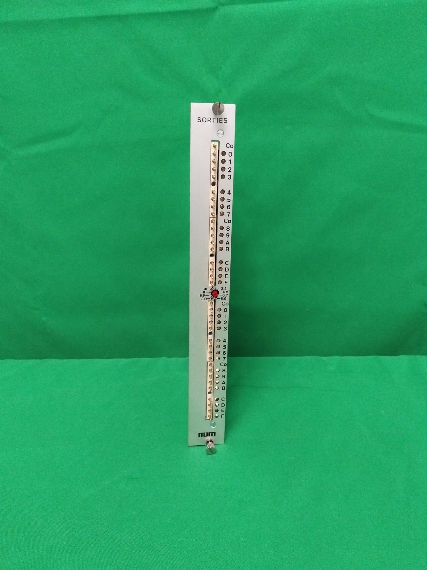 Num FC-200577F FC200577F