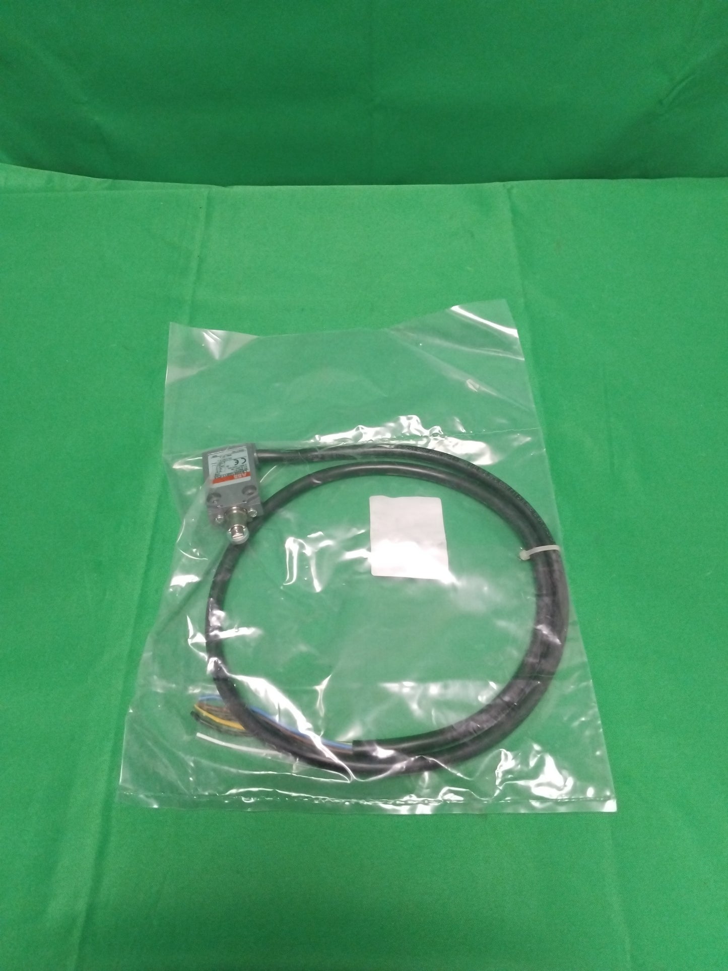 ABB LS20M12B11-P01 LS20M12B11P01 1SBV015512R2001