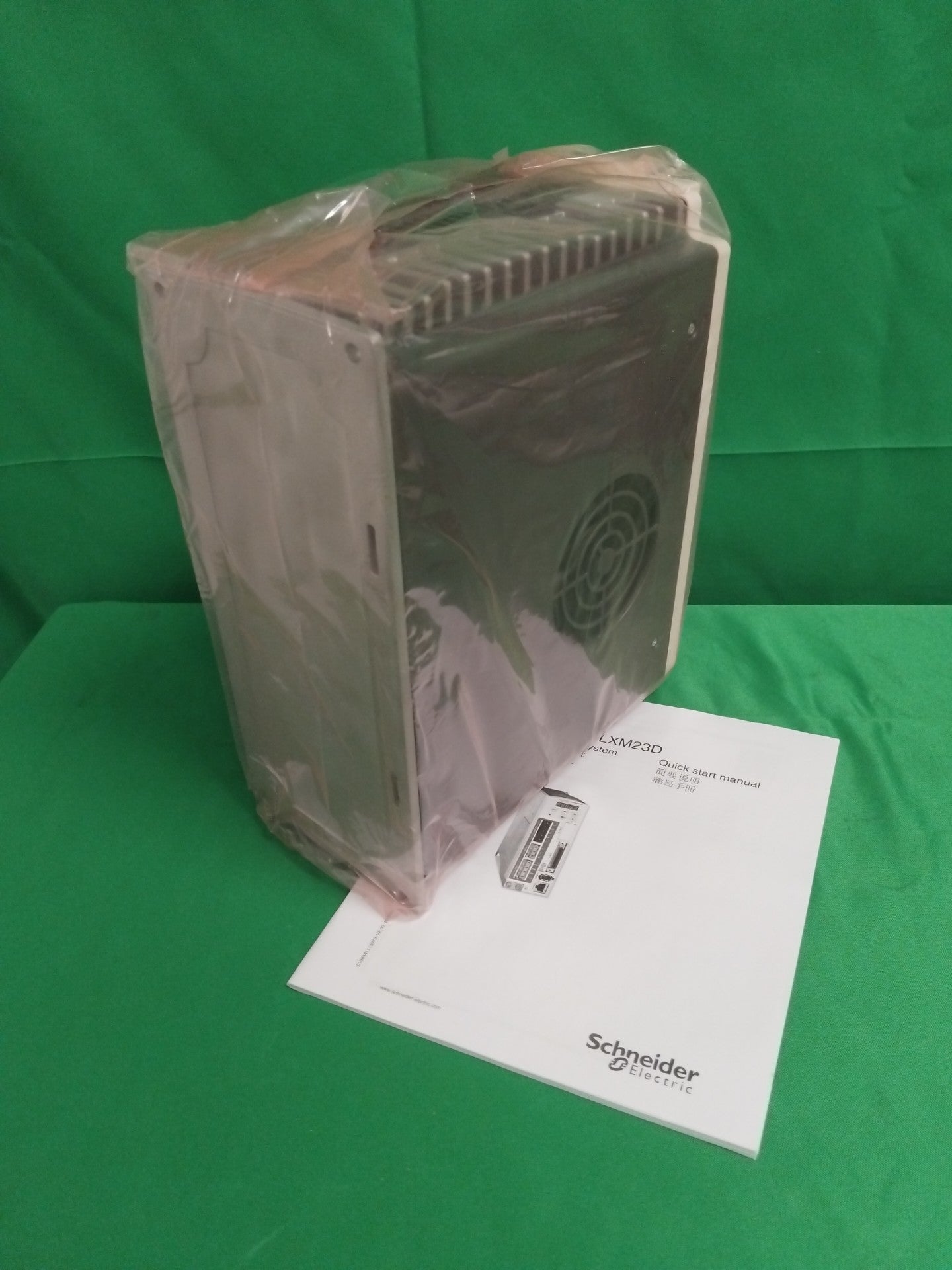 Schneider-Electric LXM23AU45M3X LXM23AU45M3X LEXIUM 23 SERVO DRIVE 4.5 KW