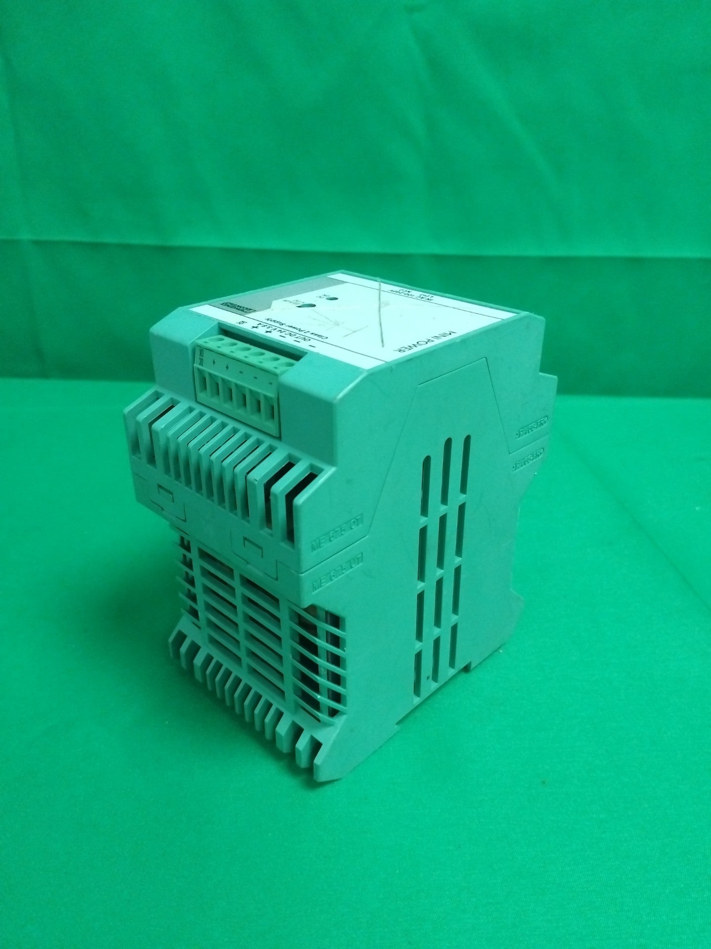 Phoenix contact MINI-PS-100-240AC/24DC/C2LPS MINIPS100240AC24DCC2LPS Defective