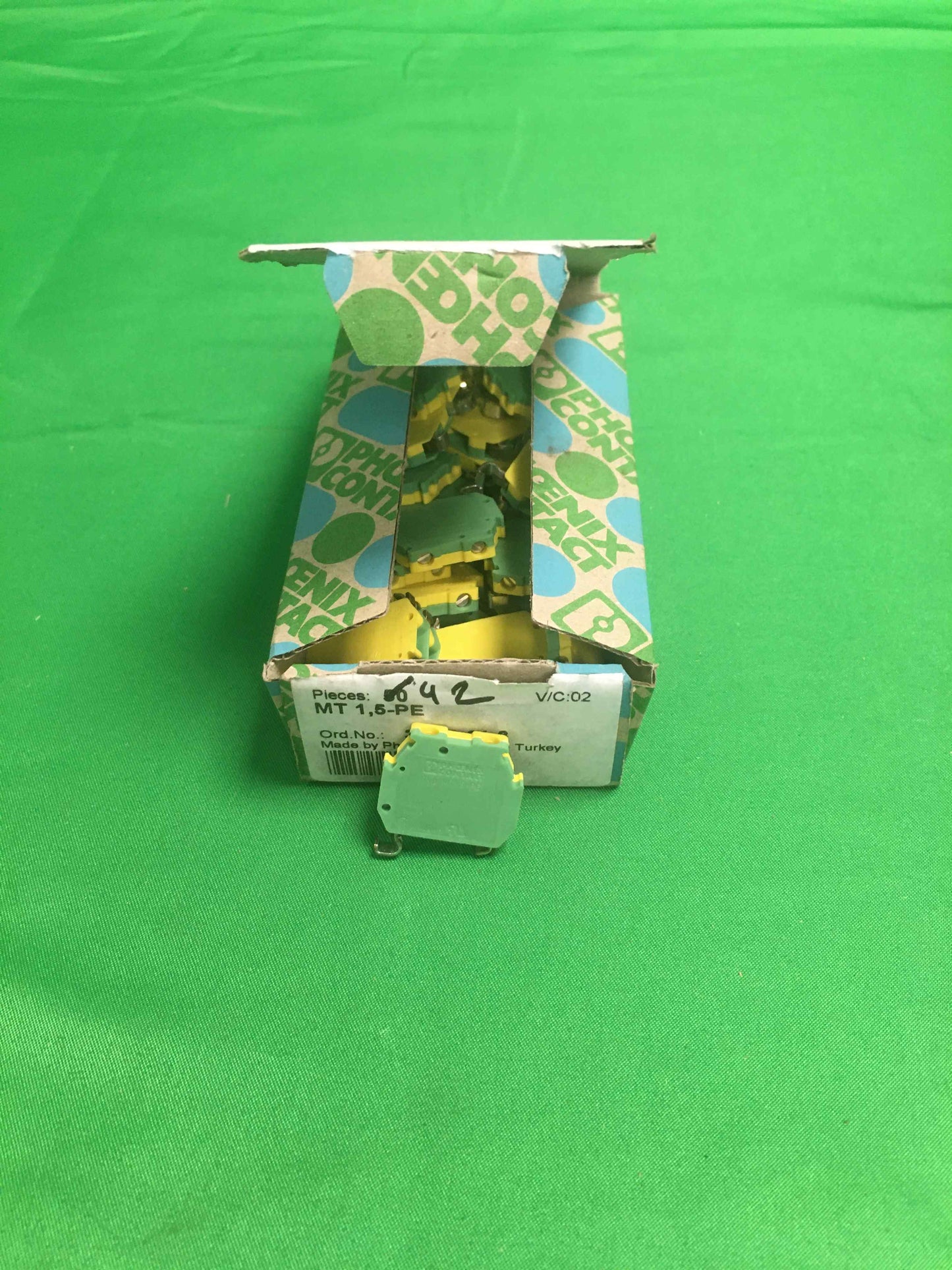 PHOENIX CONTACT MT 1,5-PE MT15PE OPEN BOX OEDER NO: 31 00 31 8 BOX OF 10 UNITS