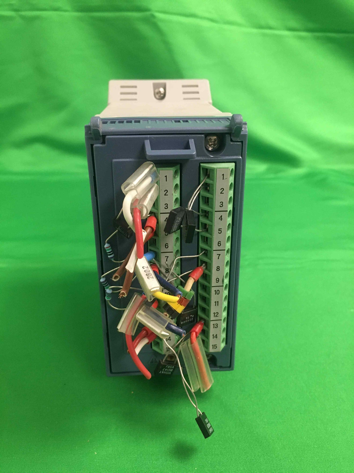 YOKOGAWA MX110-UNV-M10 MX110UNVM10 NO: 27D623243 422