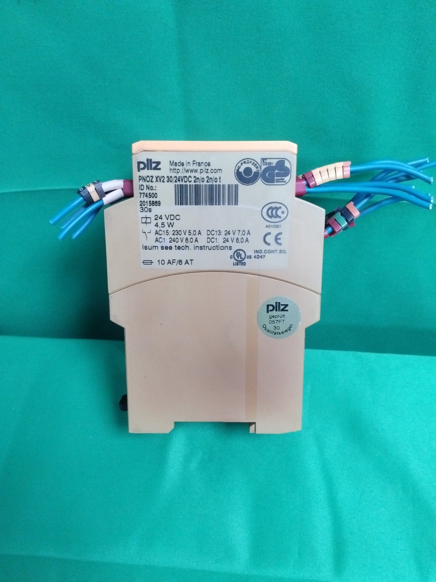 pilz PNOZ XV2 30/24VDC 2N/O 2N/OT PNOZXV23024VDC2NO2NOT