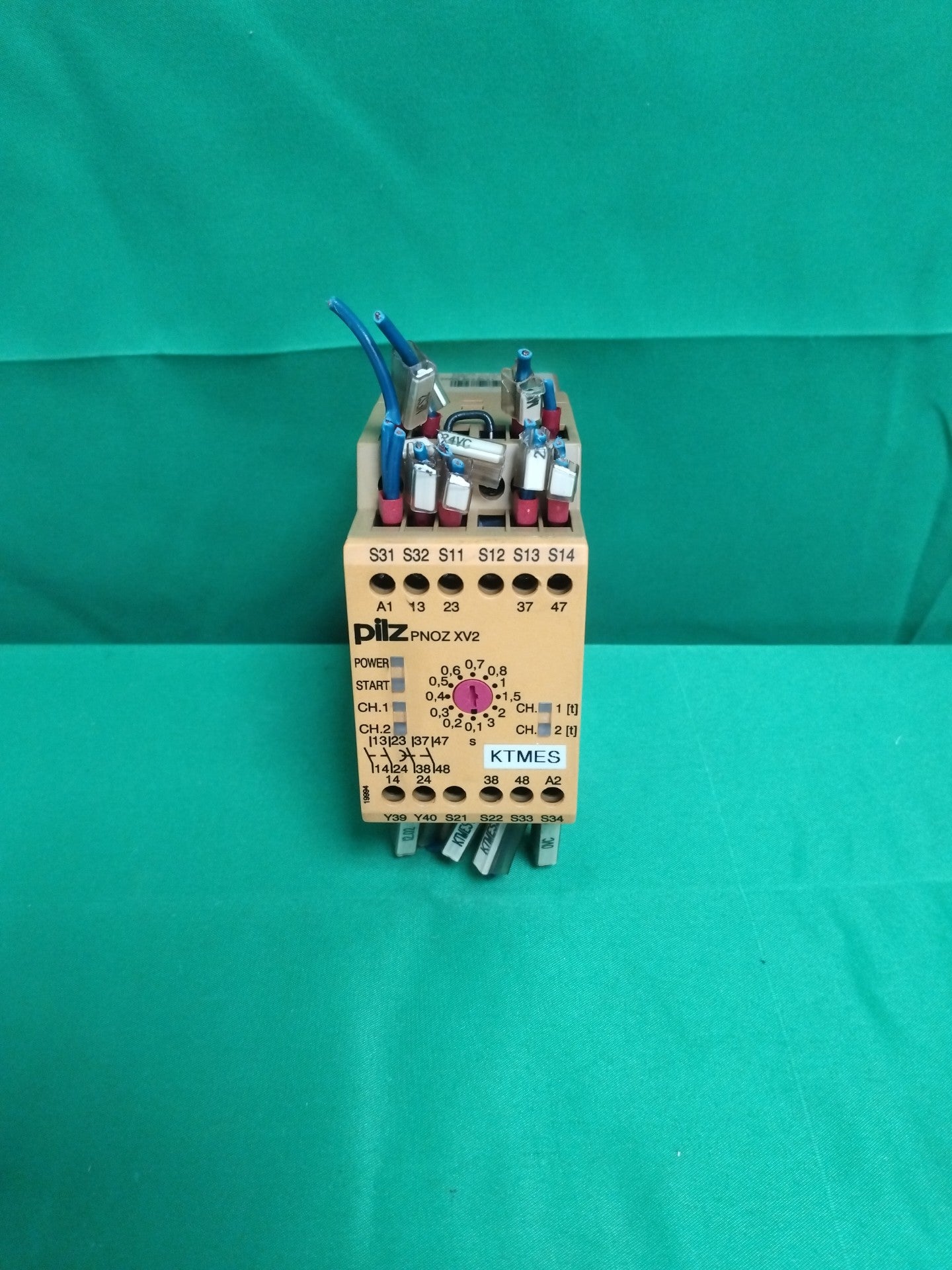 pilz PNOZ XV2 3/24VDC 2N/O 2N/OT PNOZXV2324VDC2NO2NOT