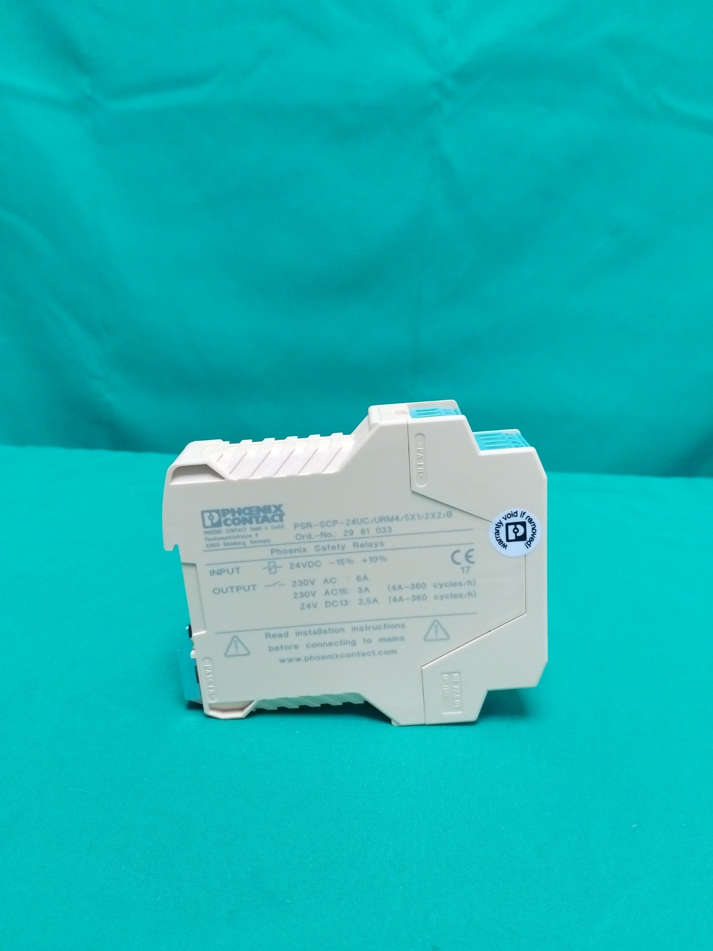 Phoenix Contact PSR-SCP-24UC/URM4/5X1/2X2/B PSRSCP24UCURM45X12X2B OPEN BOX