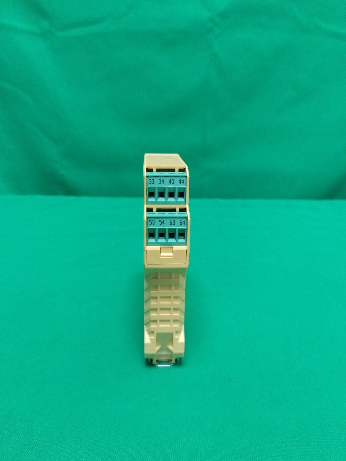 Phoenix Contact PSR-SCP-24UC/URM4/5X1/2X2/B PSRSCP24UCURM45X12X2B OPEN BOX