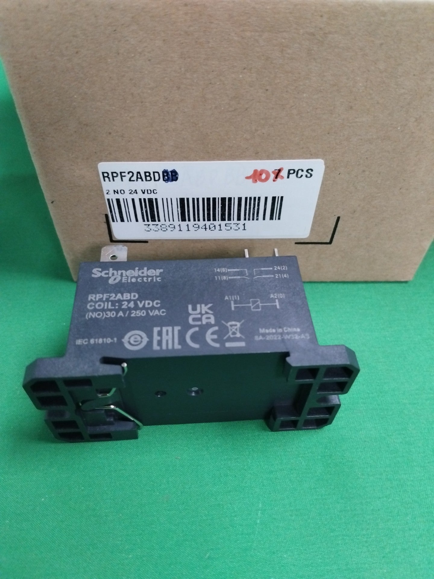 Schneider-Electric RPF2ABD RPF2ABD WITHOUT ORIGINAL PACKAGING Box of 10 units