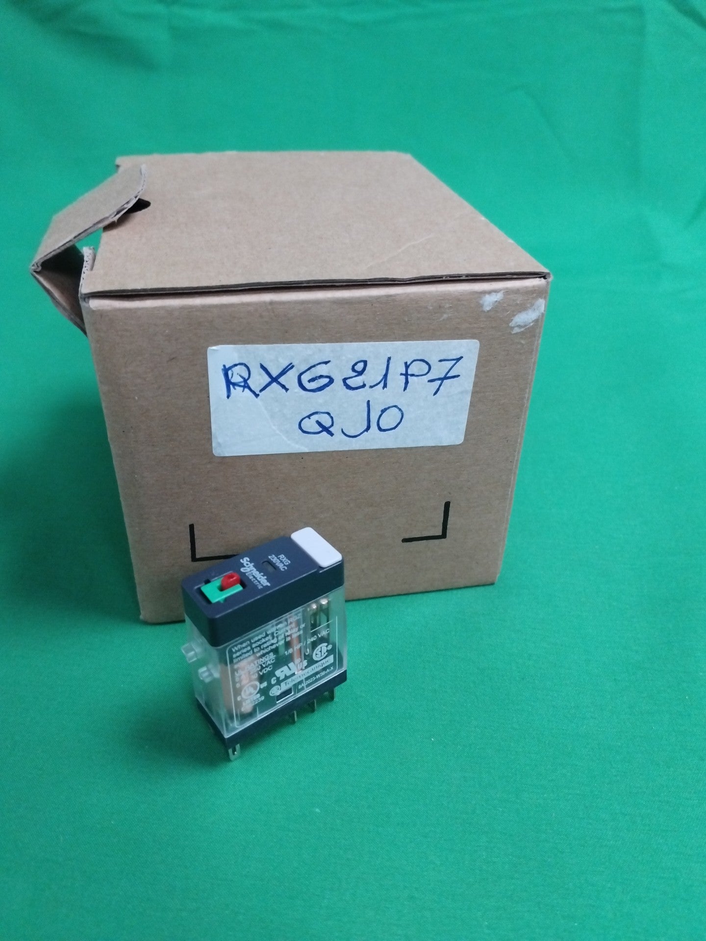 Schneider-Electric RXG21P7 RXG21P7 WITHOUT ORIGINAL PACKAGINGBox of 10 units