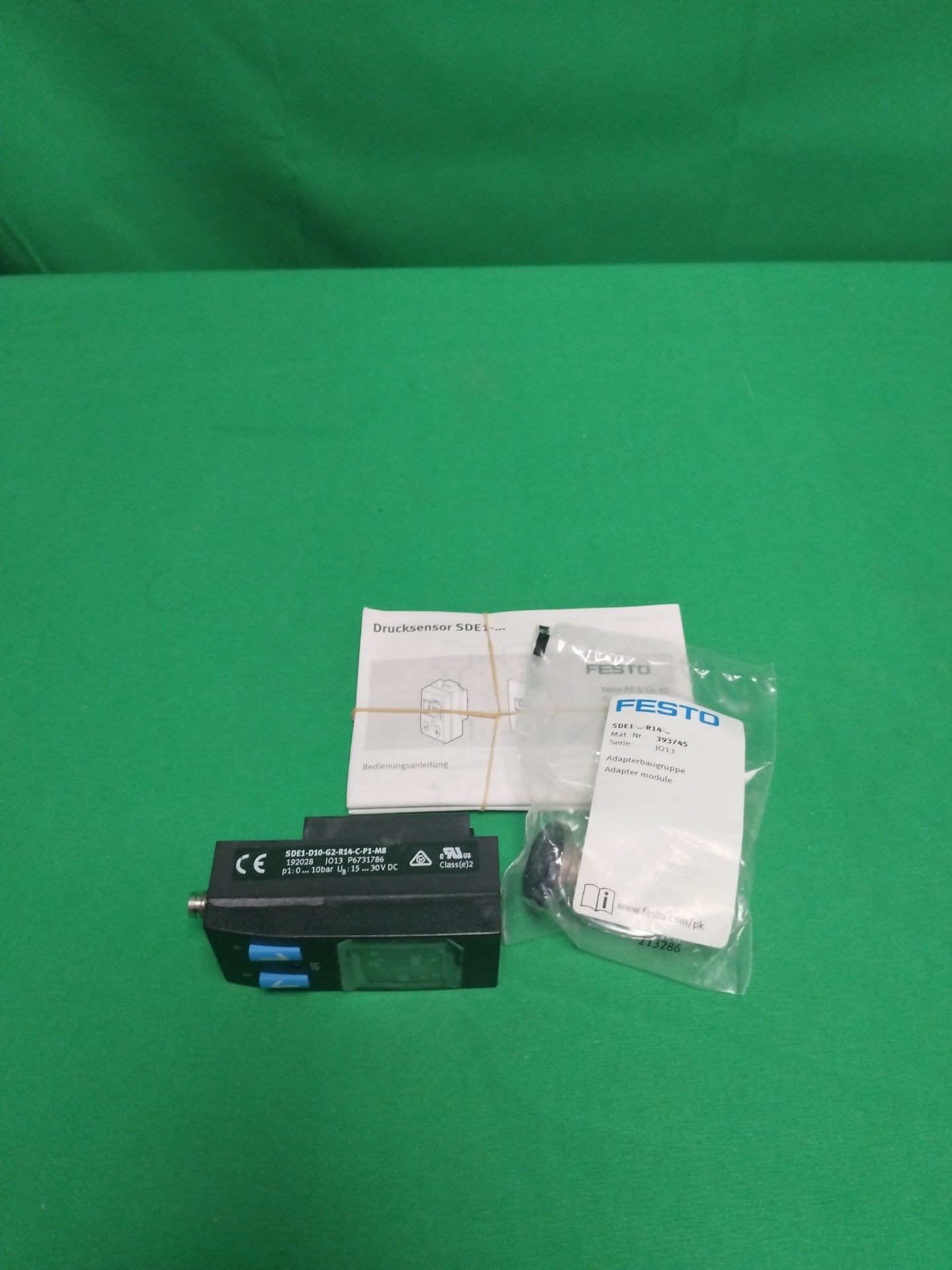 FESTO SDE1-D10-G2-R14-C-P1-M8 SDE1D10G2R14CP1M8 CAPTEUR DE PRESSION