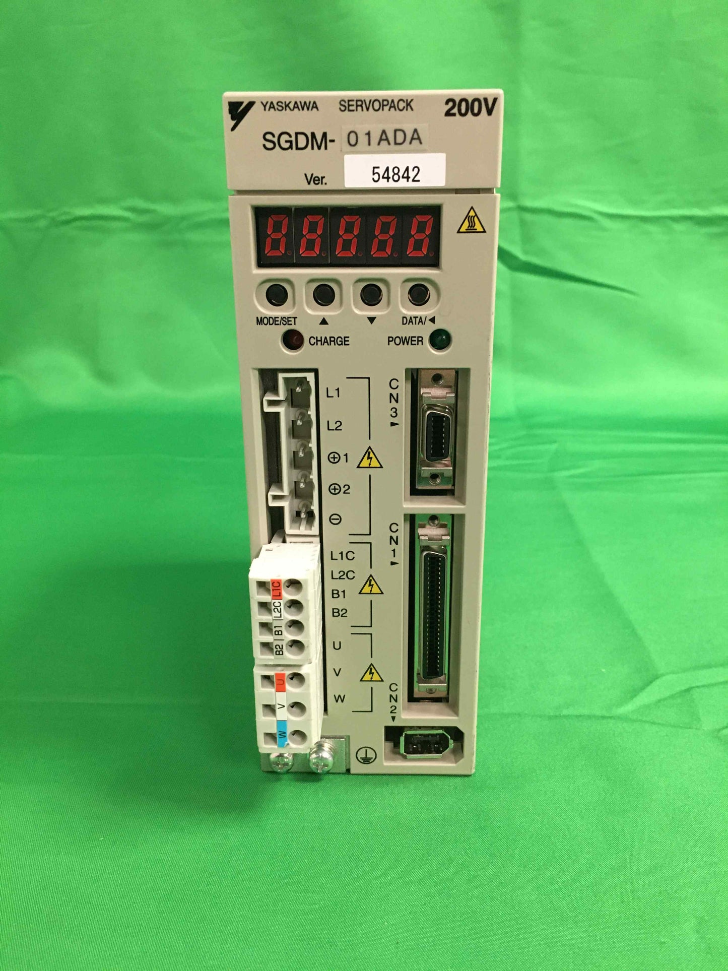 YASKAWA SGDM-01ADA SGDM01ADA