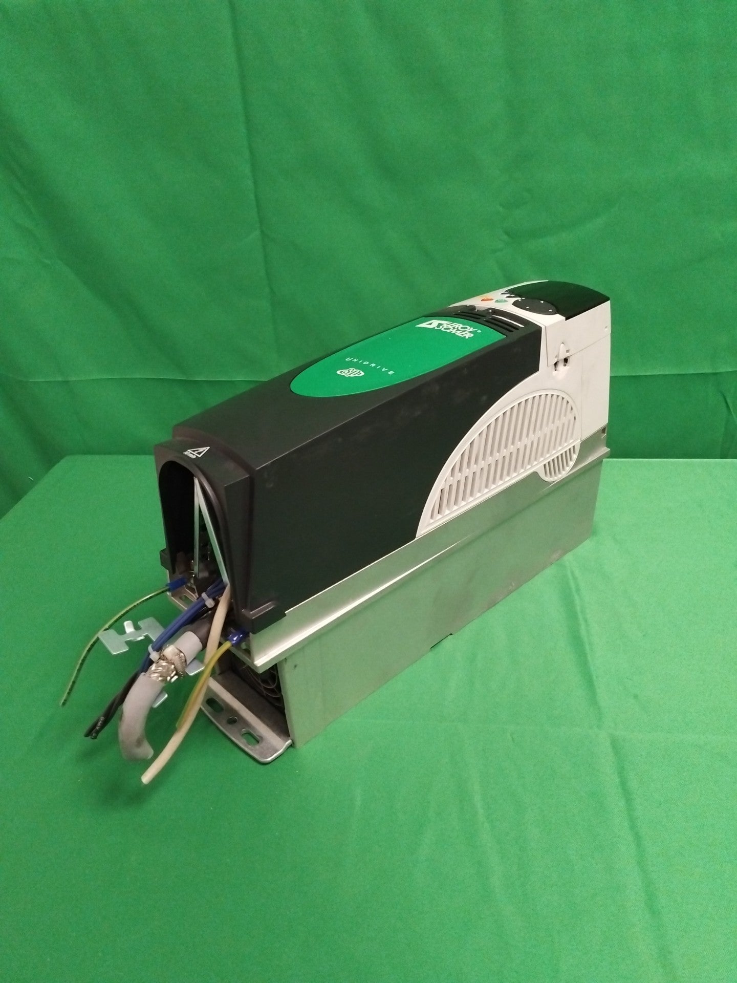 LEROY SOMER UNIDRIVE CONTROL TECHNIQUE SP1401 SP1401