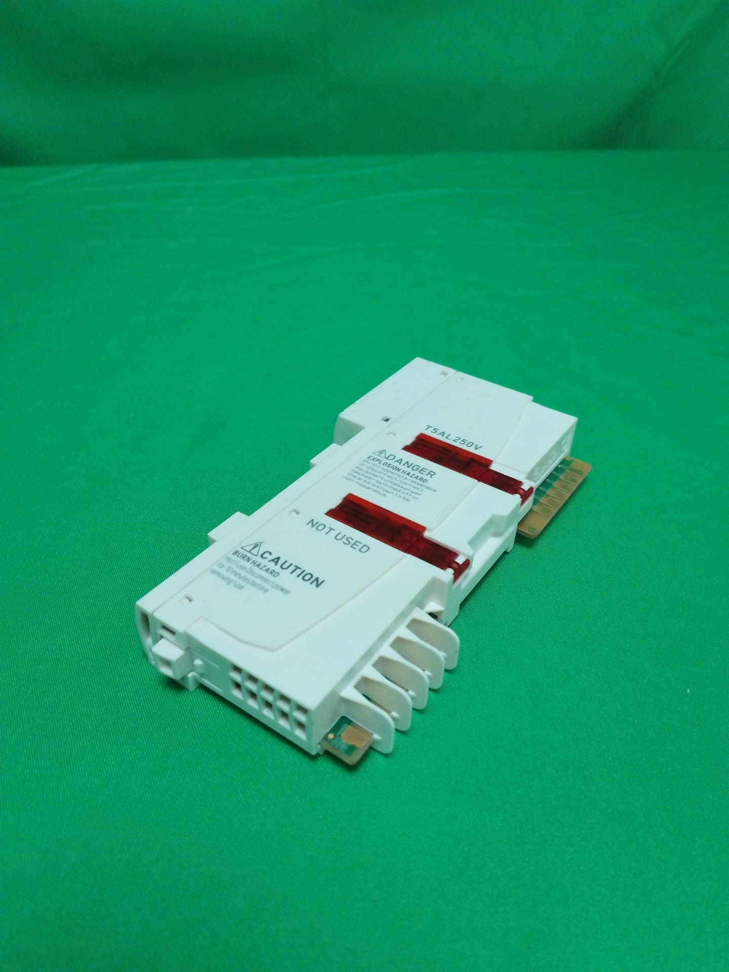 Schneider-Electric STBPDT3105 STBPDT3105 Defective