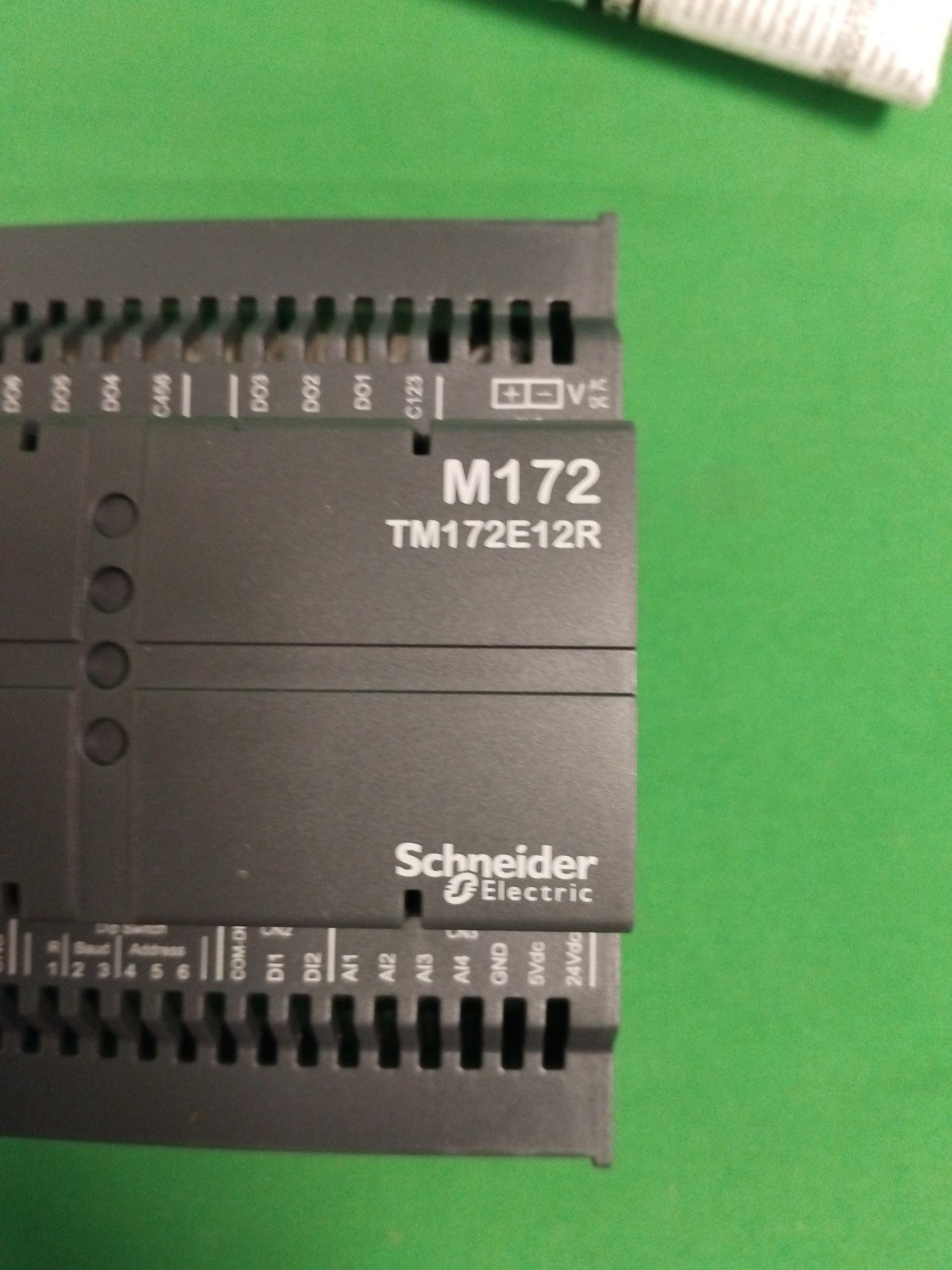 Schneider-Electric TM172E12R TM172E12R