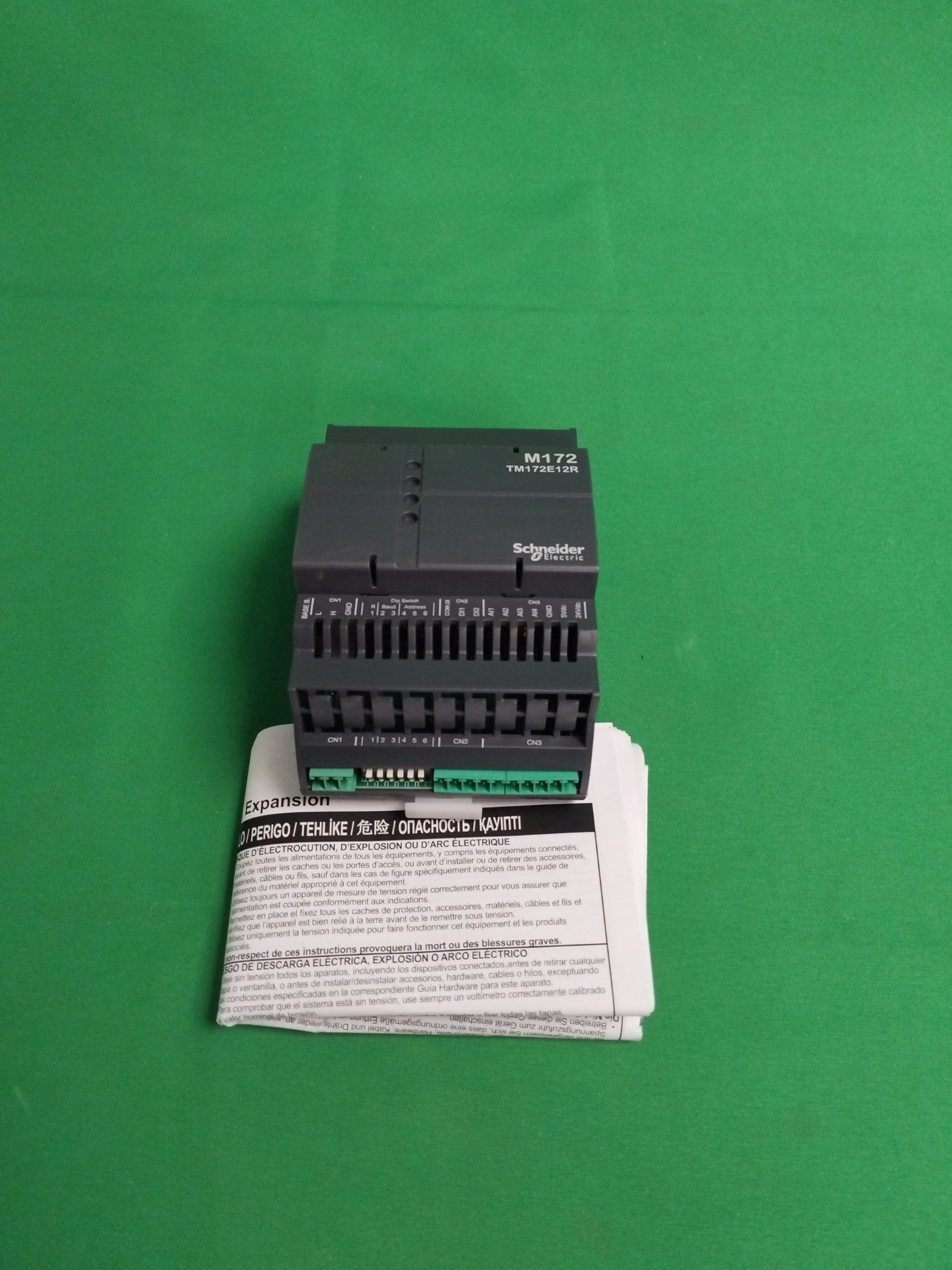 Schneider-Electric TM172E12R TM172E12R