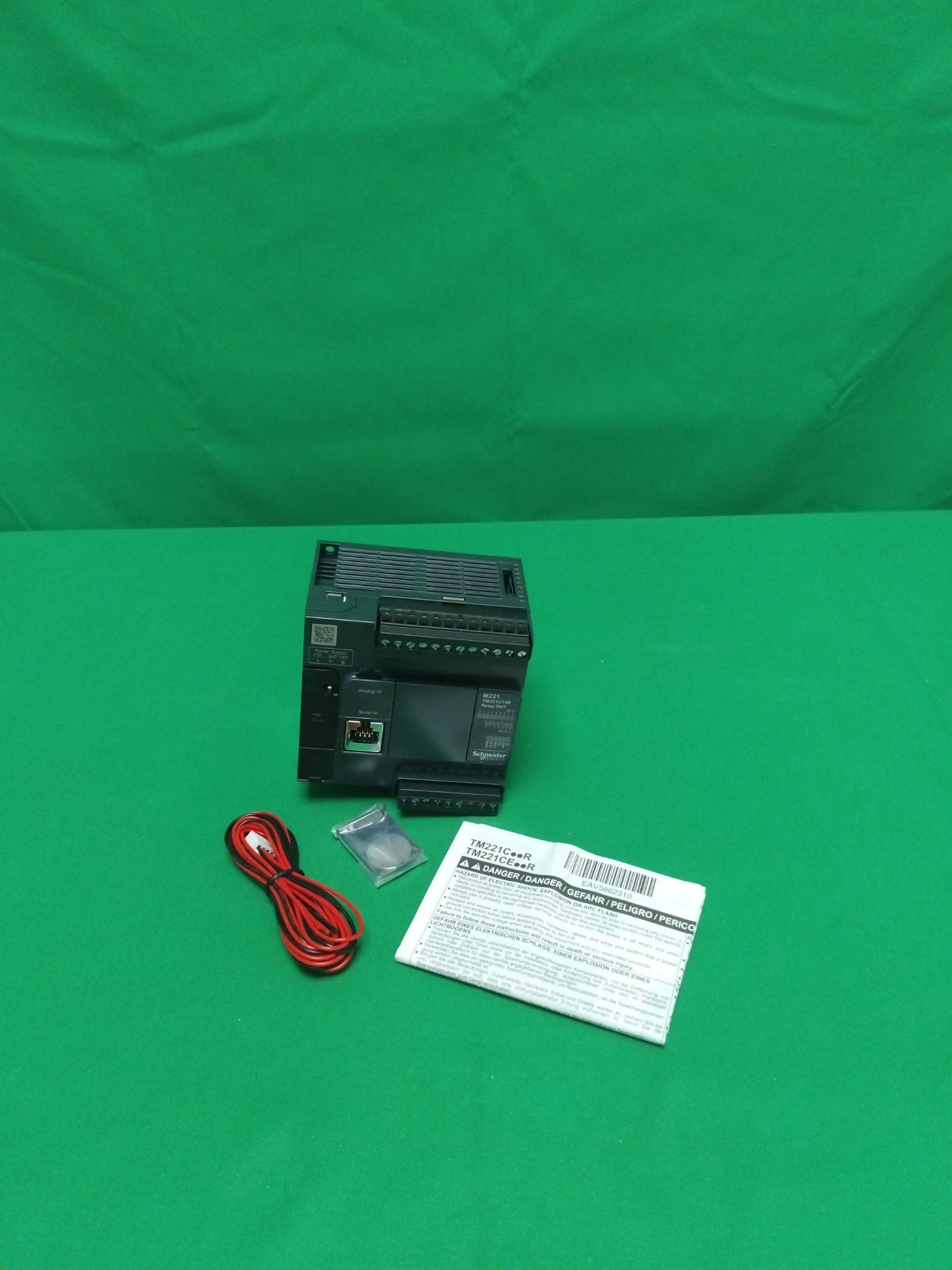 Schneider-Electric TM221C16R TM221C16R