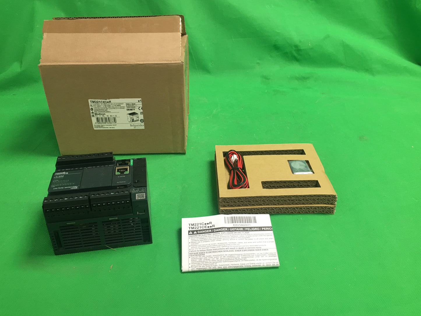 Siemens-TM221CE24R/TM221CE24R