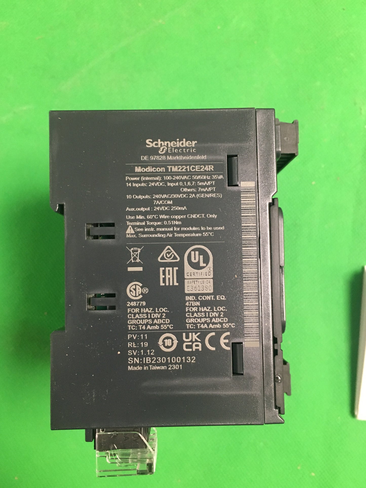 Siemens-TM221CE24R/TM221CE24R
