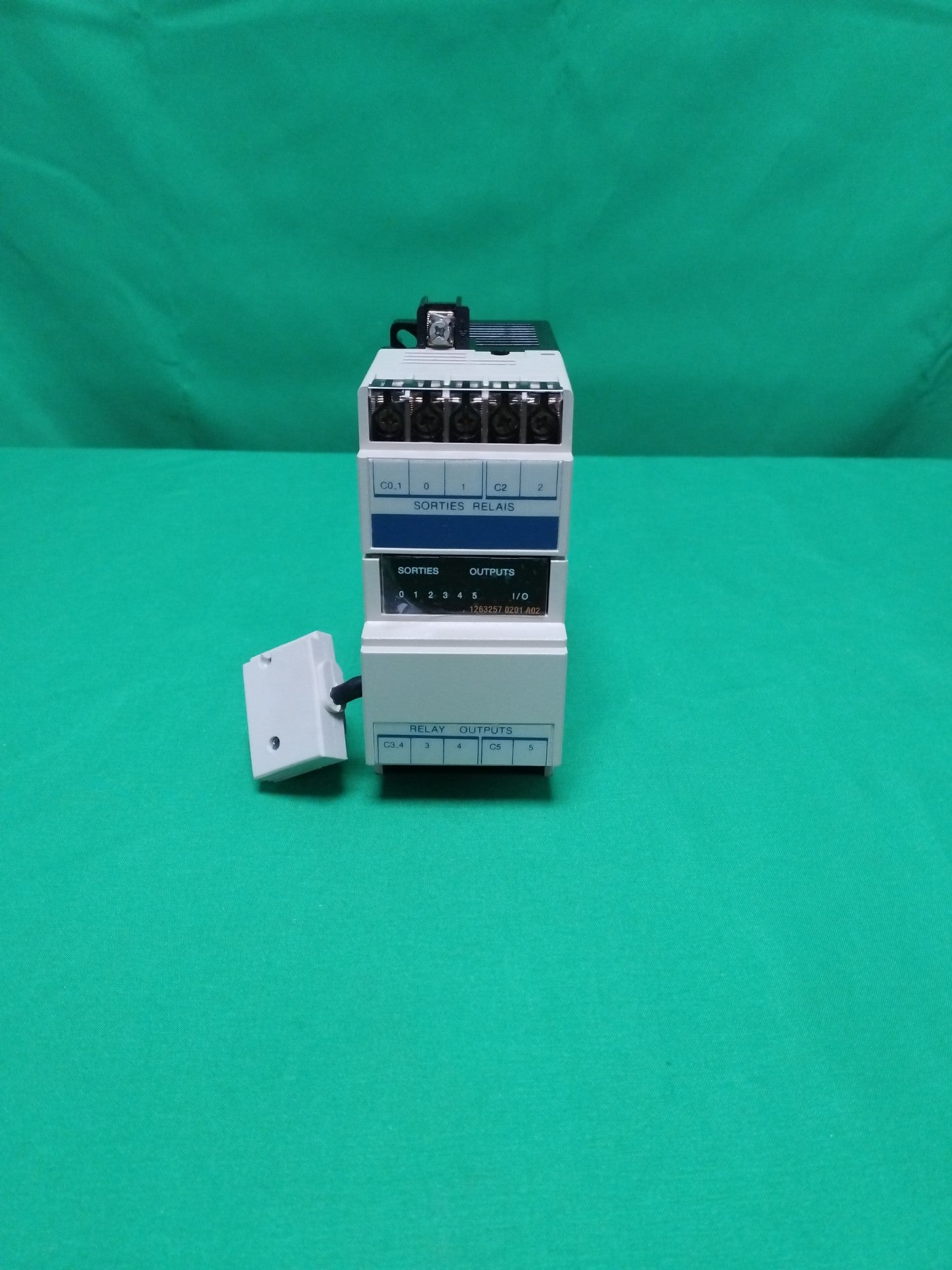 AEG SCHNEIDER AUTOMATION TSXDSF635 TSXDSF635