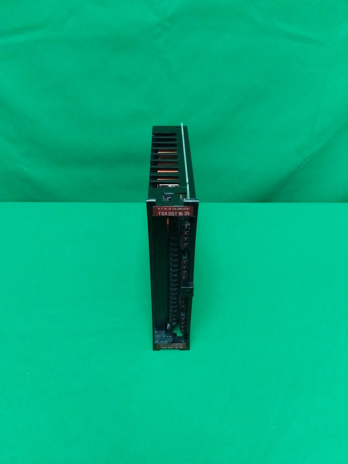 Telemecanique TSXDST1635 TSXDST1635