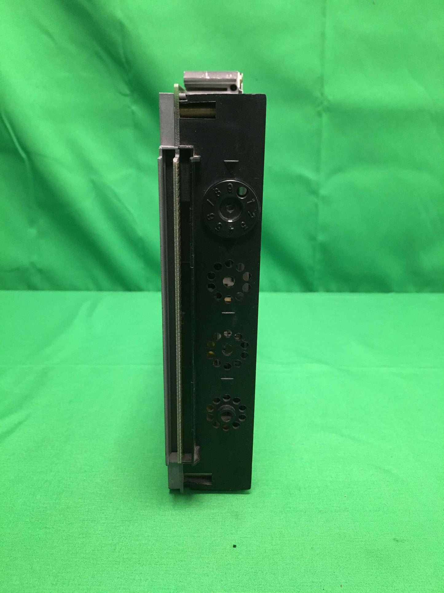 AEG SCHNEIDER AUTOMATION TSXP87420 TSXP87420