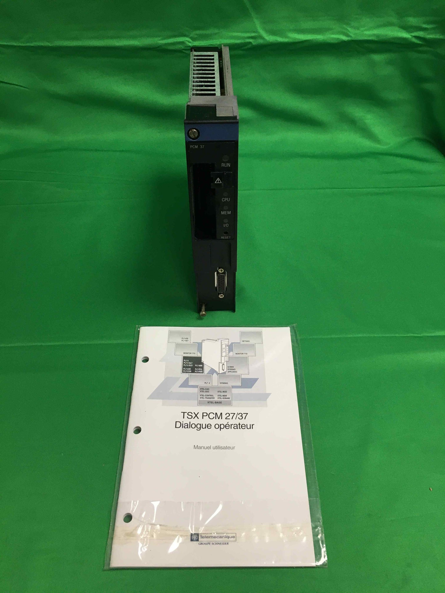 Telemecanique TSXPCM37F TSXPCM37F