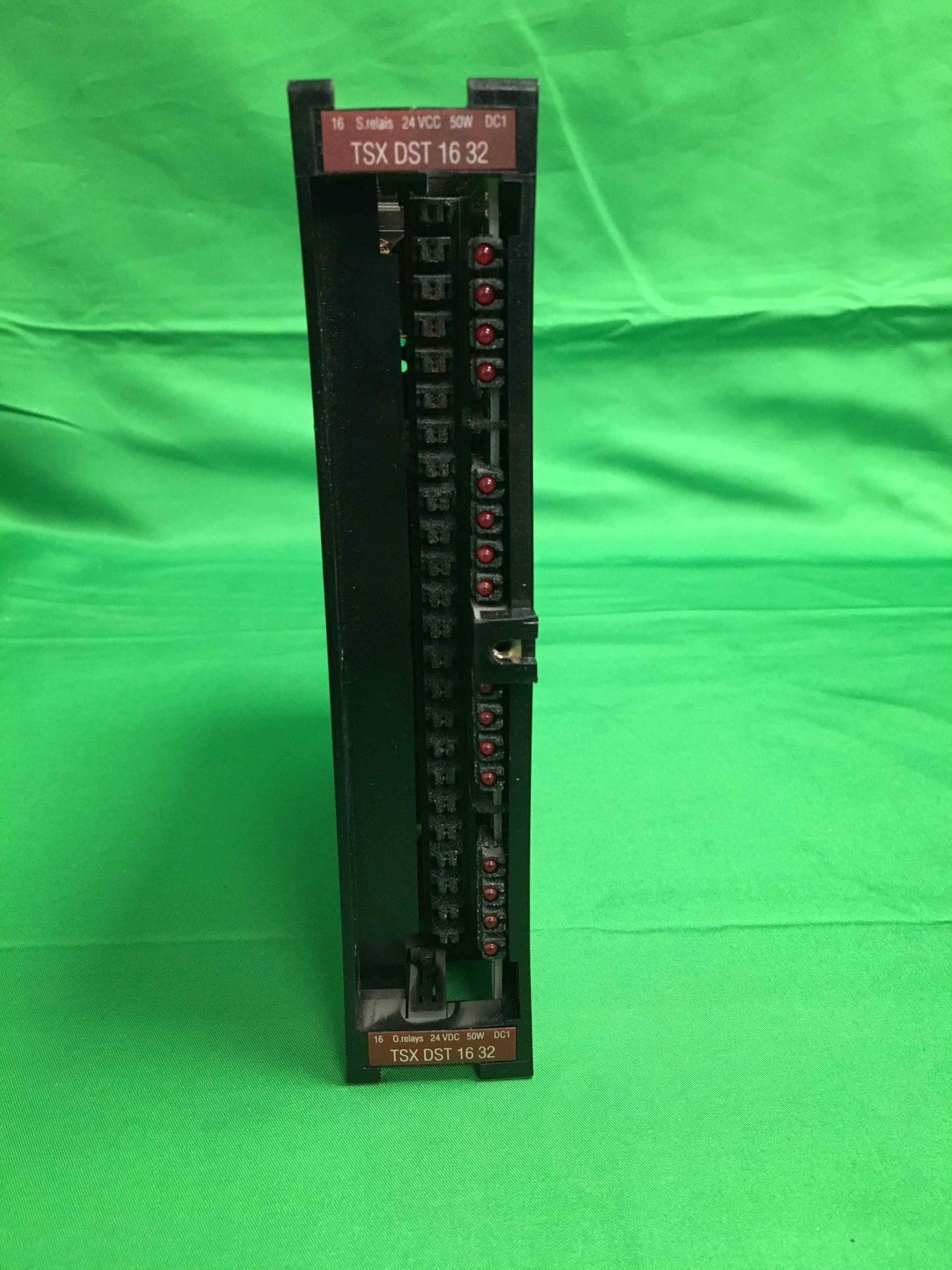 Telemecanique TSX DST 1632 TSXDST1632