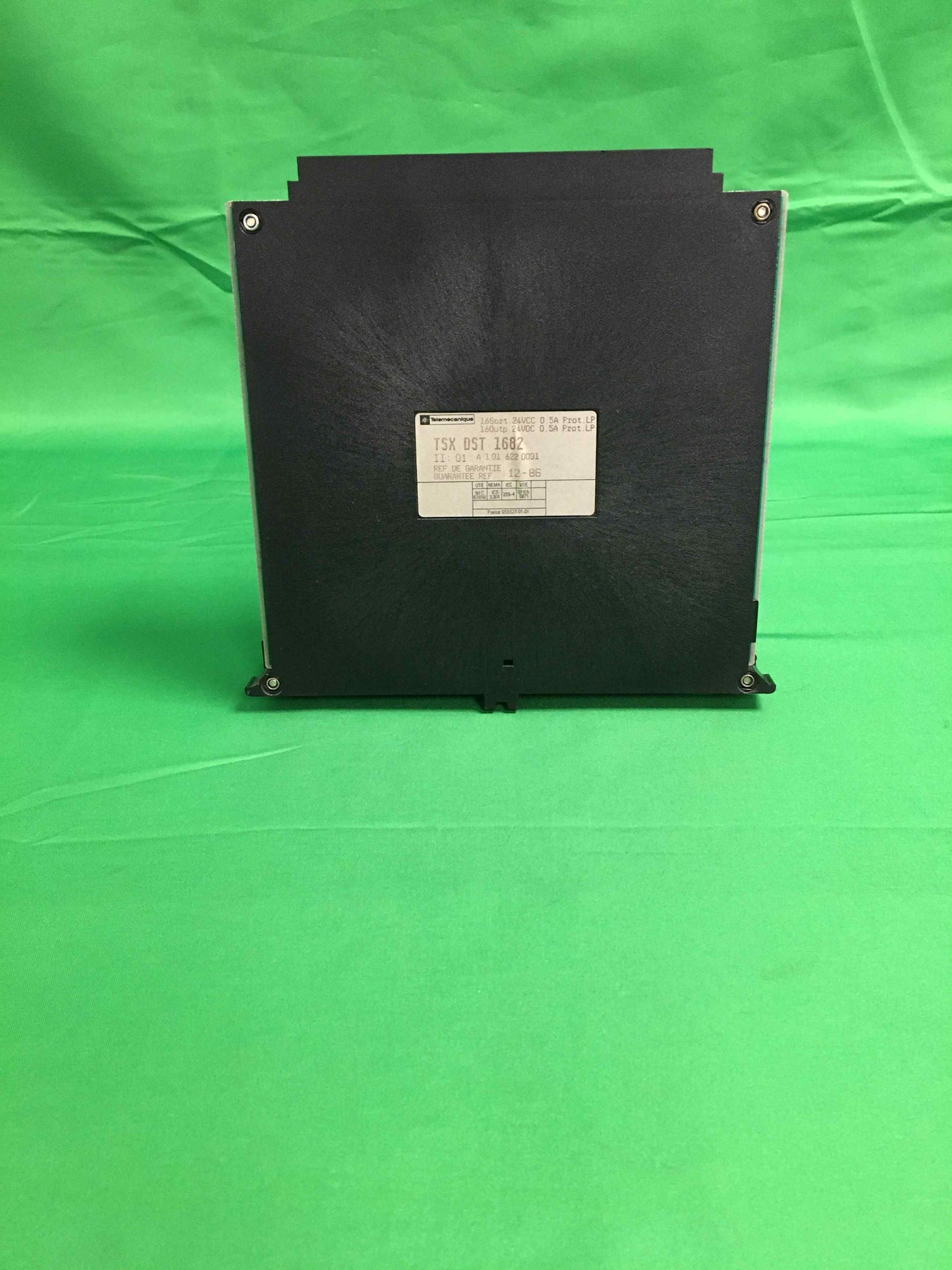 Telemecanique TSX DST 1682 TSXDST1682 BOX OF 5 UNITS Schneider-Electric
