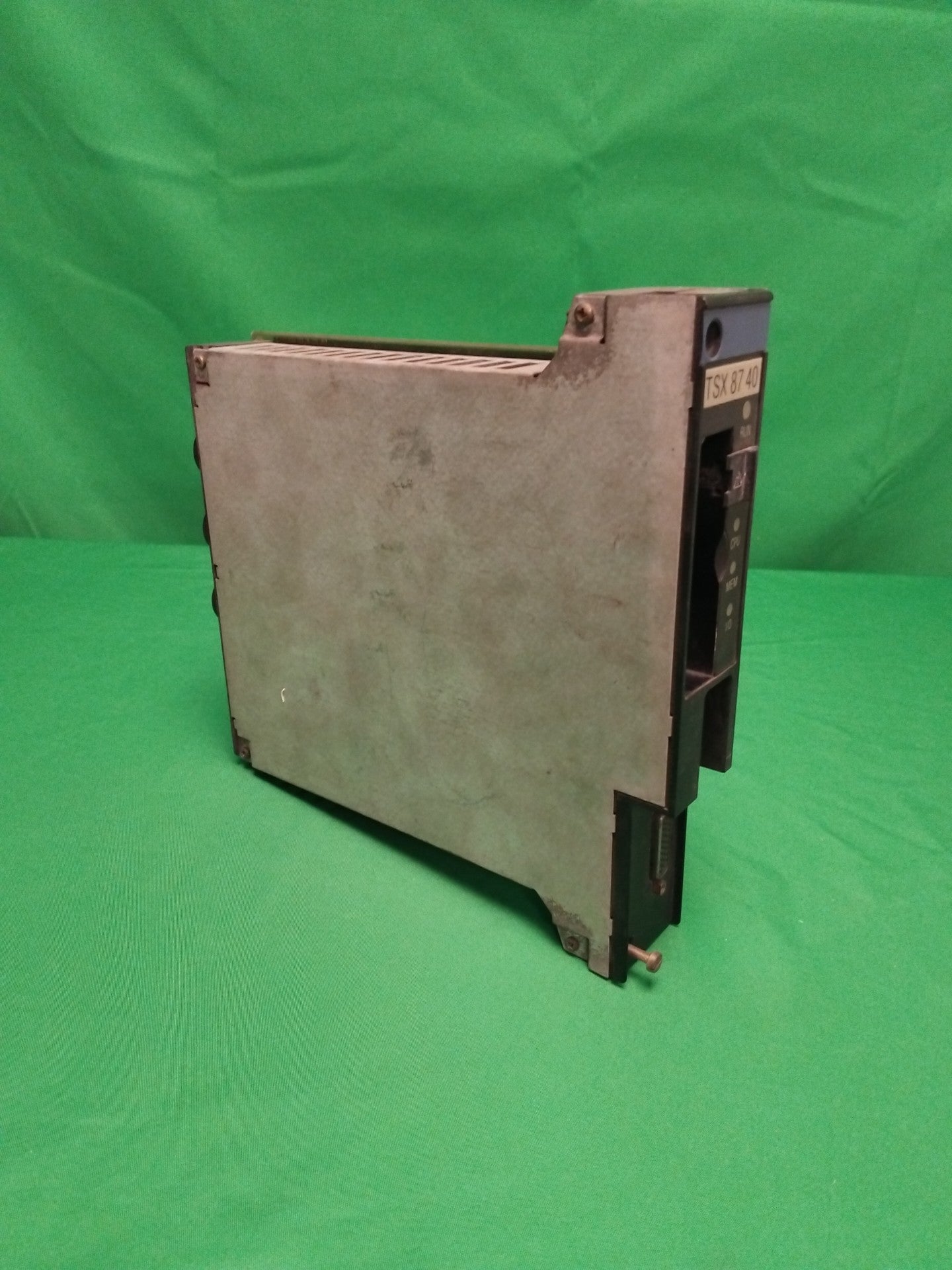 Telemecanique TSX 87 40 TSX8740 Defective