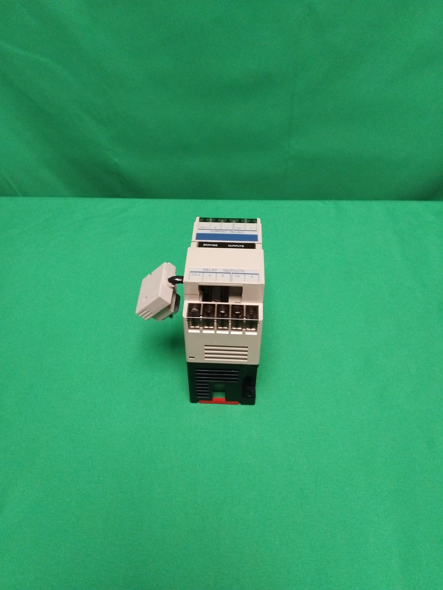 AEG SCHNEIDER AUTOMATION TSX DSF 635 TSXDSF635 WITHOUT ORIGINAL PACKAGING
