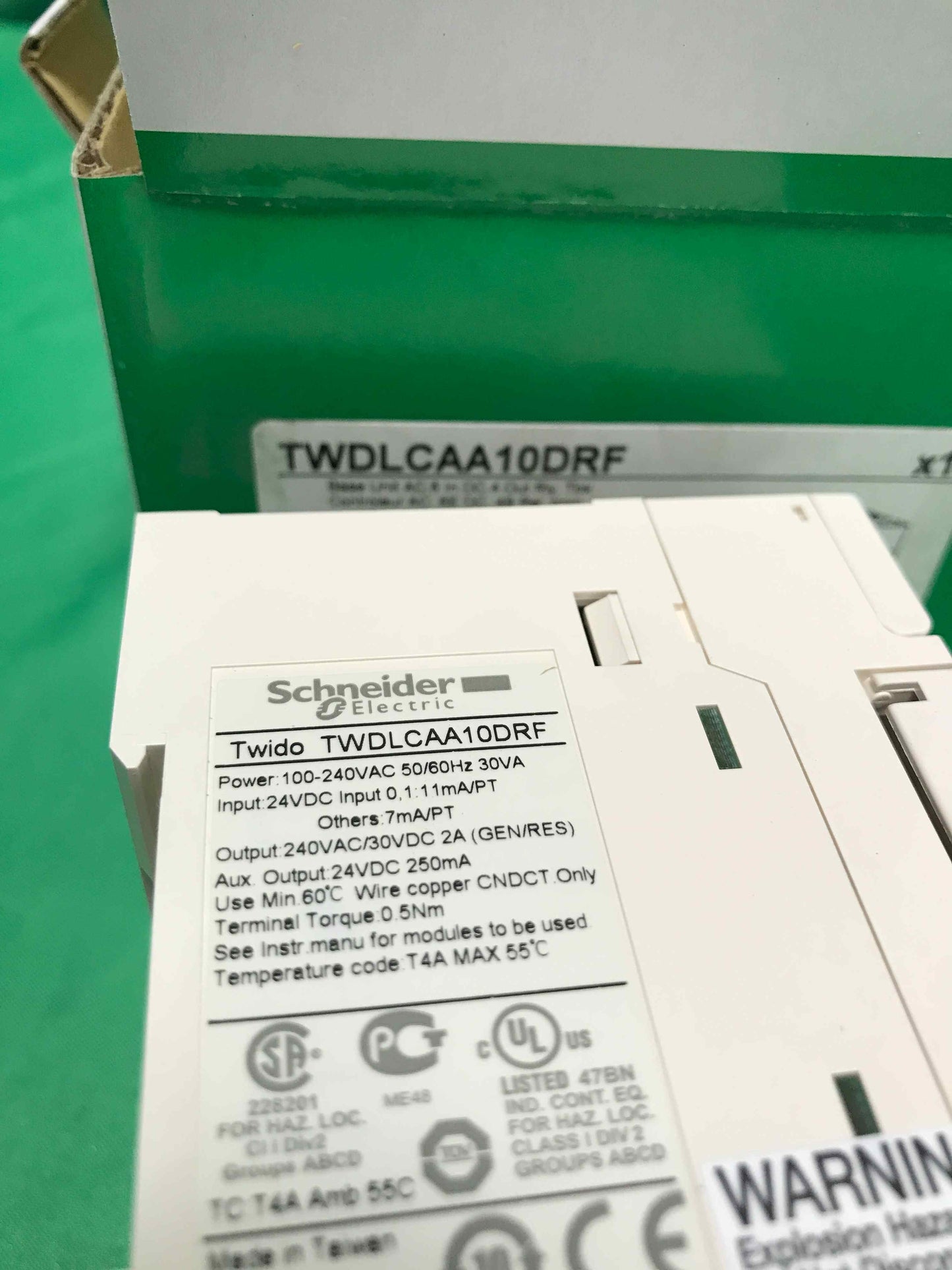 Schneider Electric-TWDLCAA10DRF/TWDLCAA10DRF