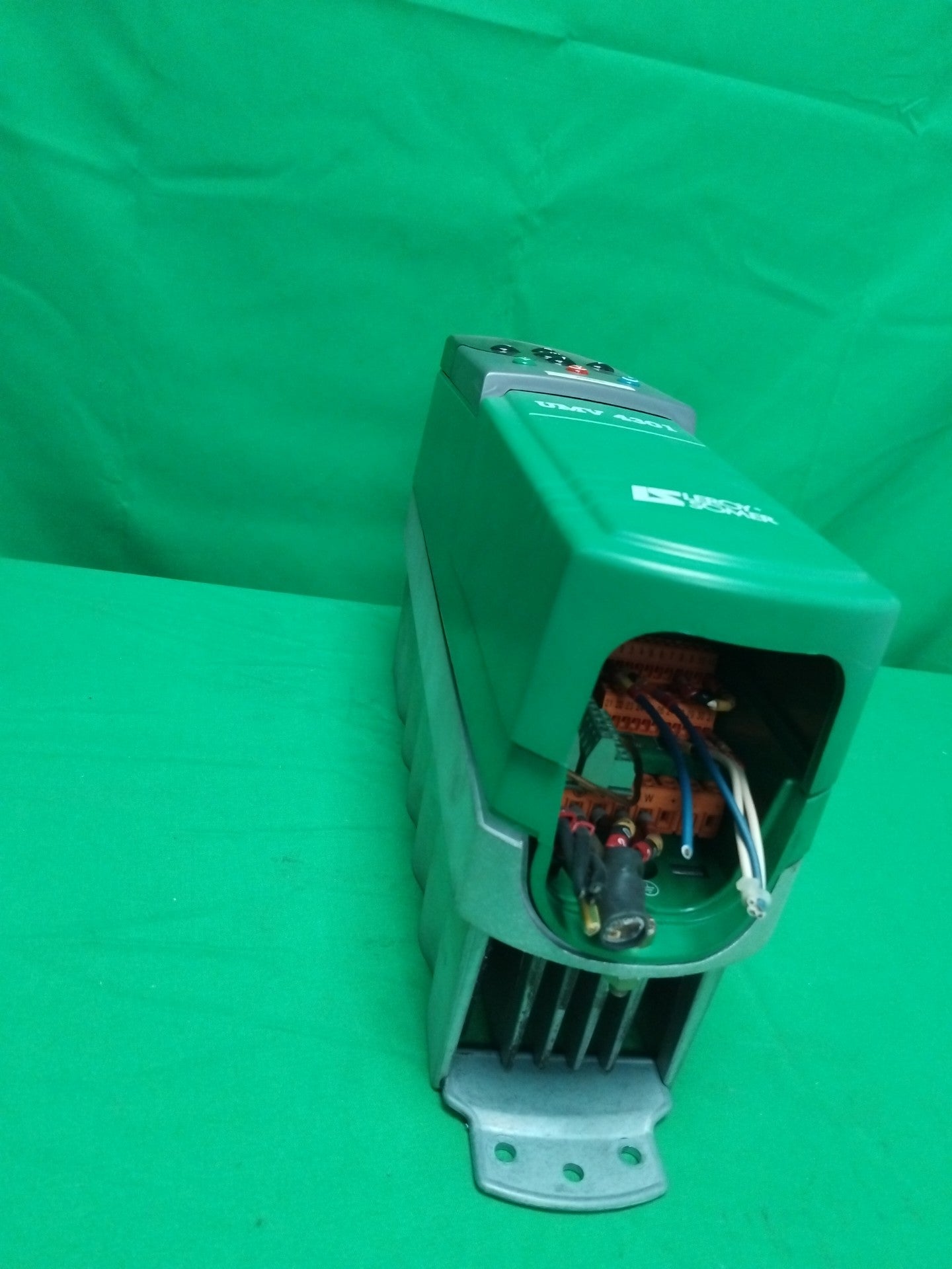 LEROY SOMER UNIDRIVE CONTROL TECHNIQUE UNI1402