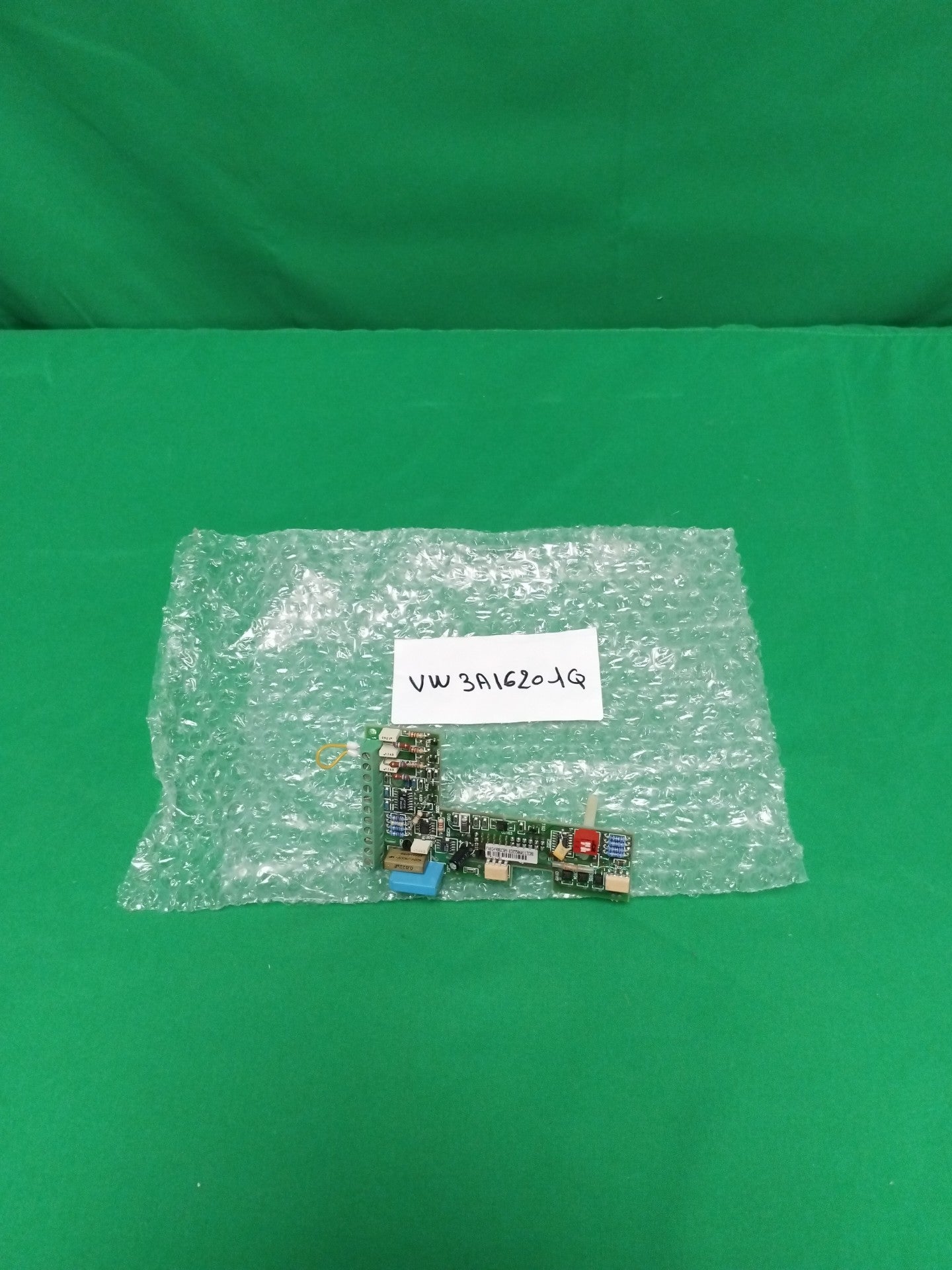 Telemecanique VW3A16201Q VW3A16201Q