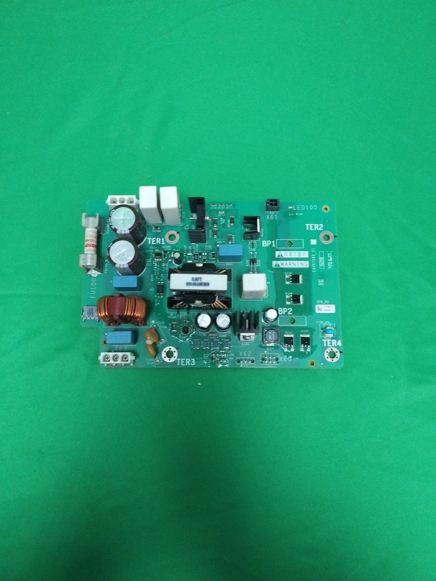 Schneider-Electric VX4XPMC1180N4 VX4XPMC1180N4 Defective