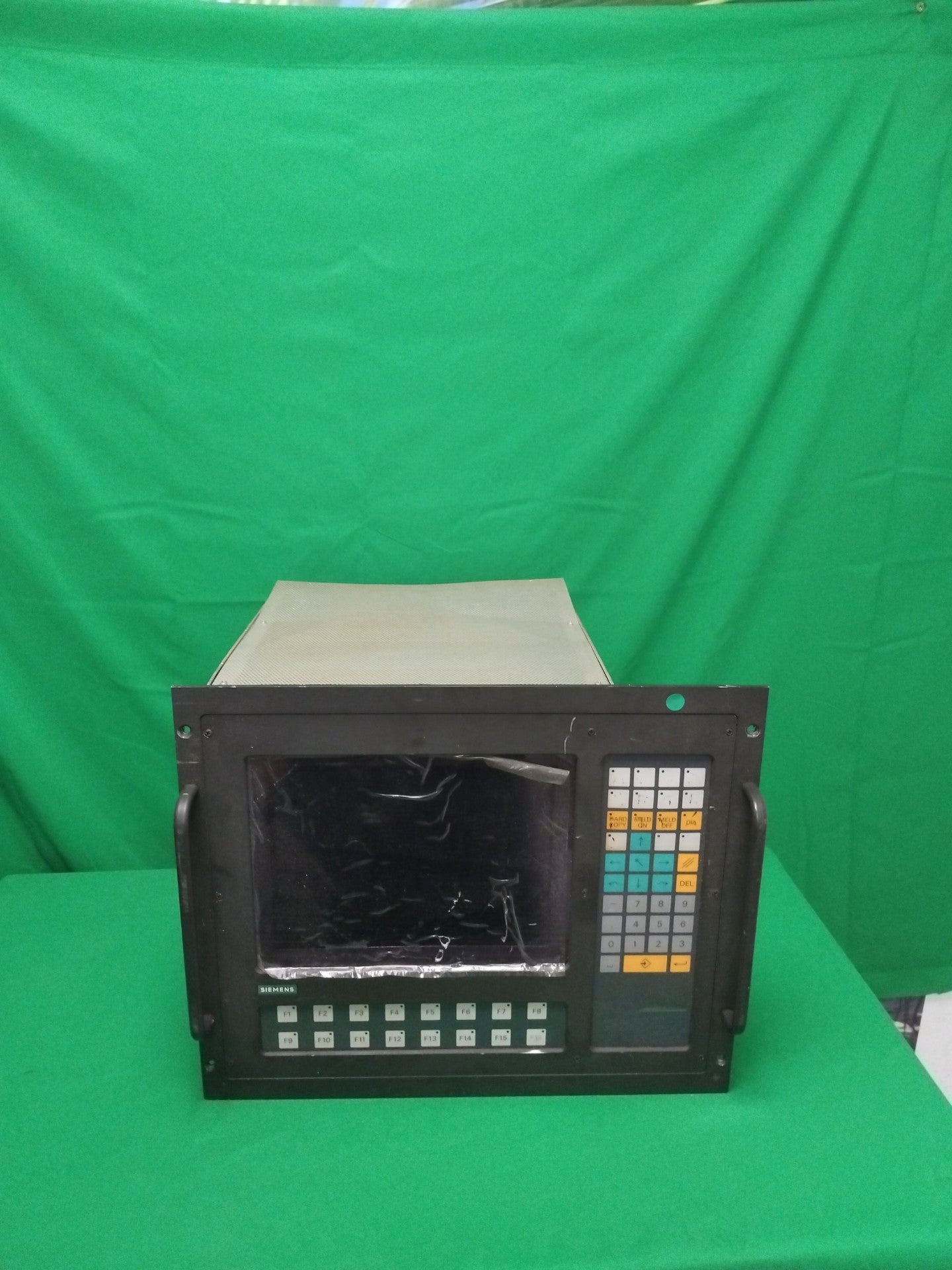 Siemens 6AV1122-2BA00 6AV11222BA00 facade avant sans le moniteur