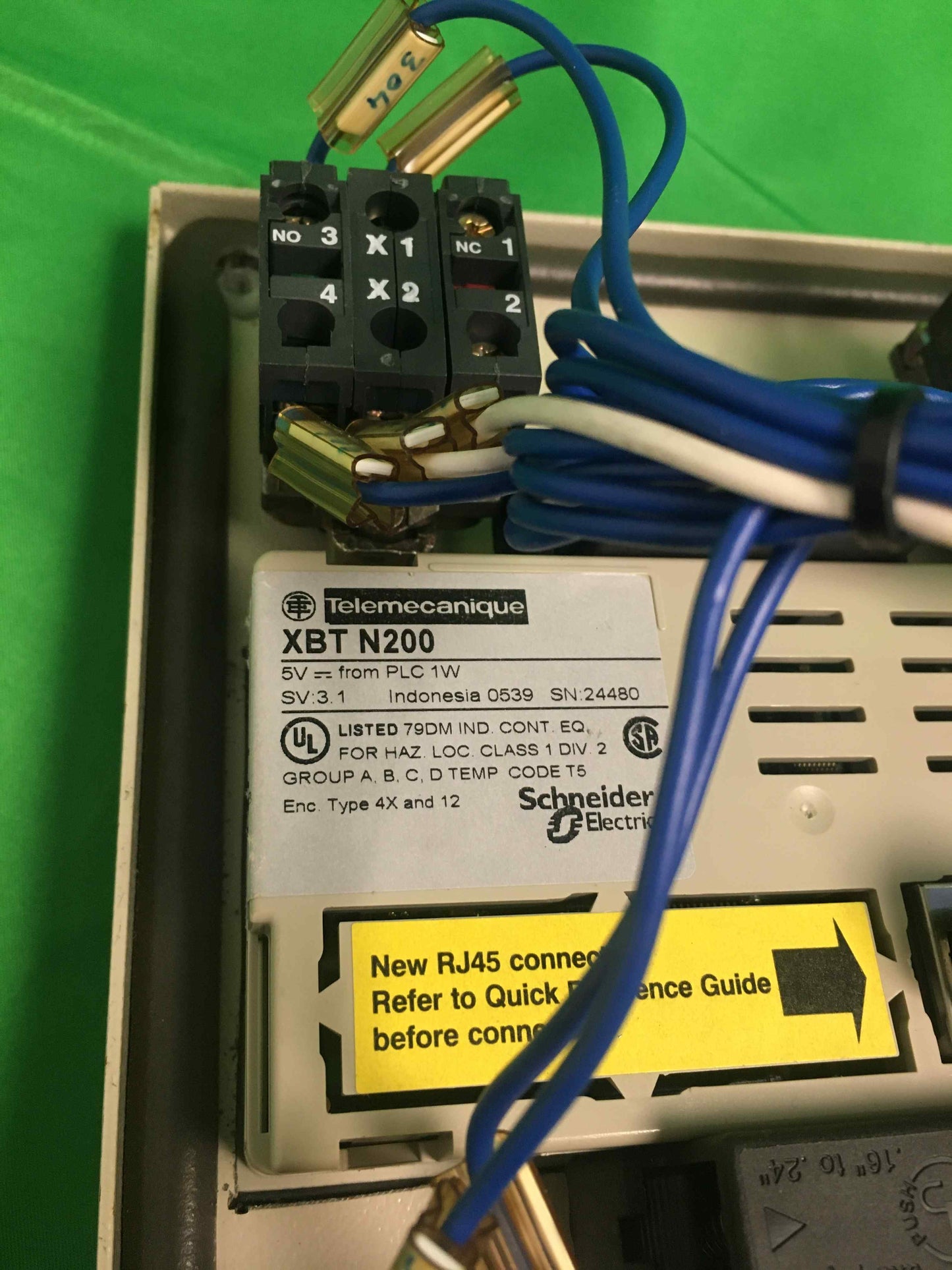 Telemecanique XBT N200 XBTN200