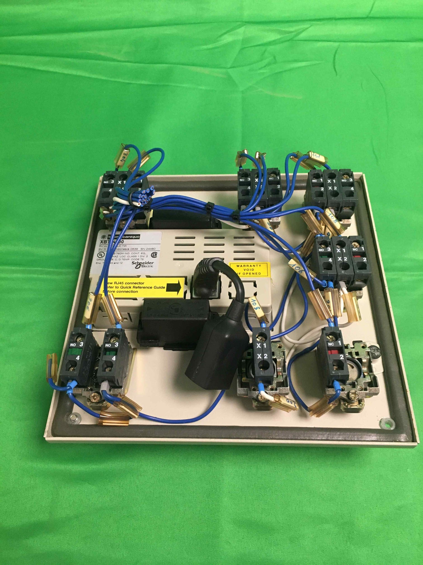Telemecanique XBT N200 XBTN200