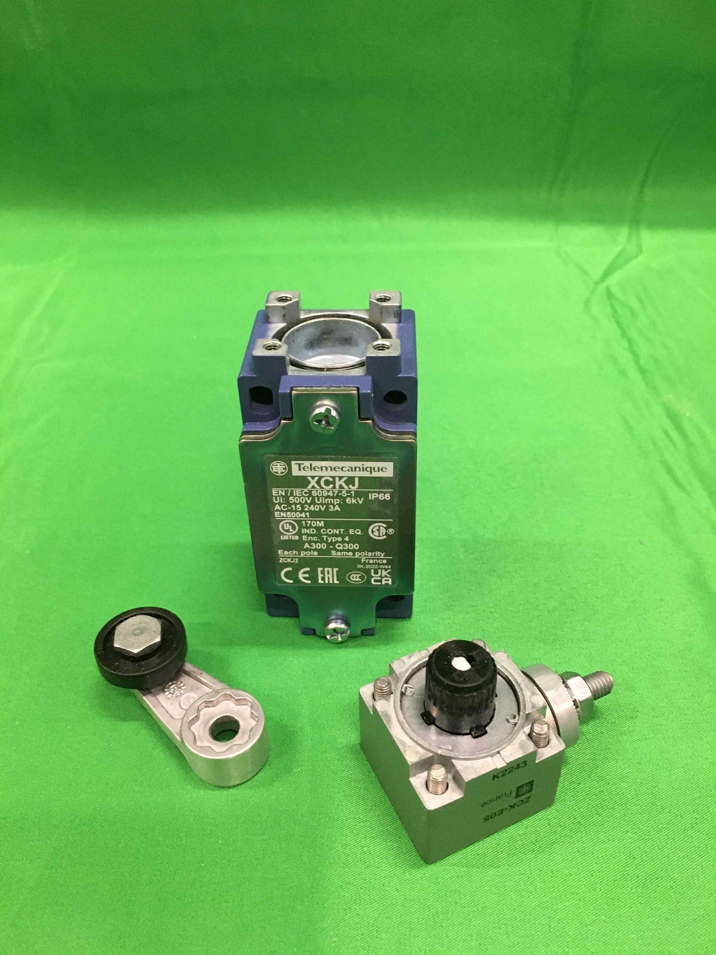 Telemecanique XCKJ20511