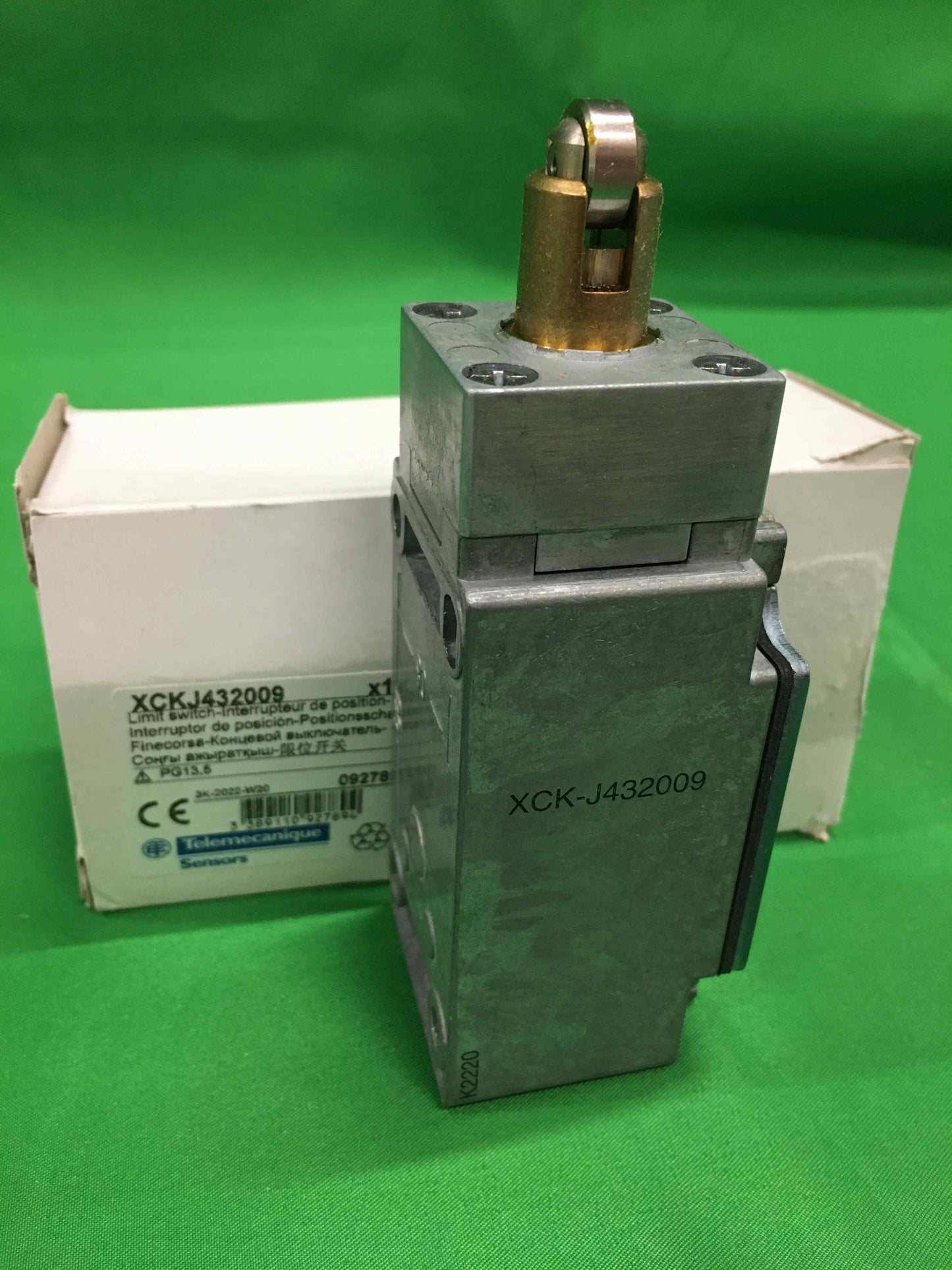 Telemecanique XCKJ432009