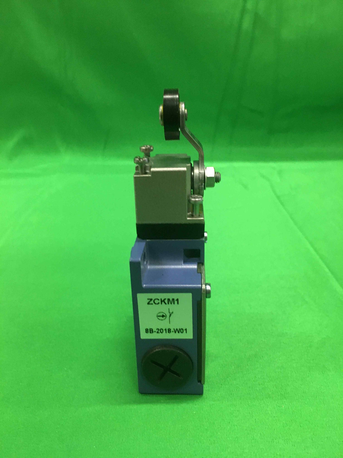 Telemecanique XCKM115