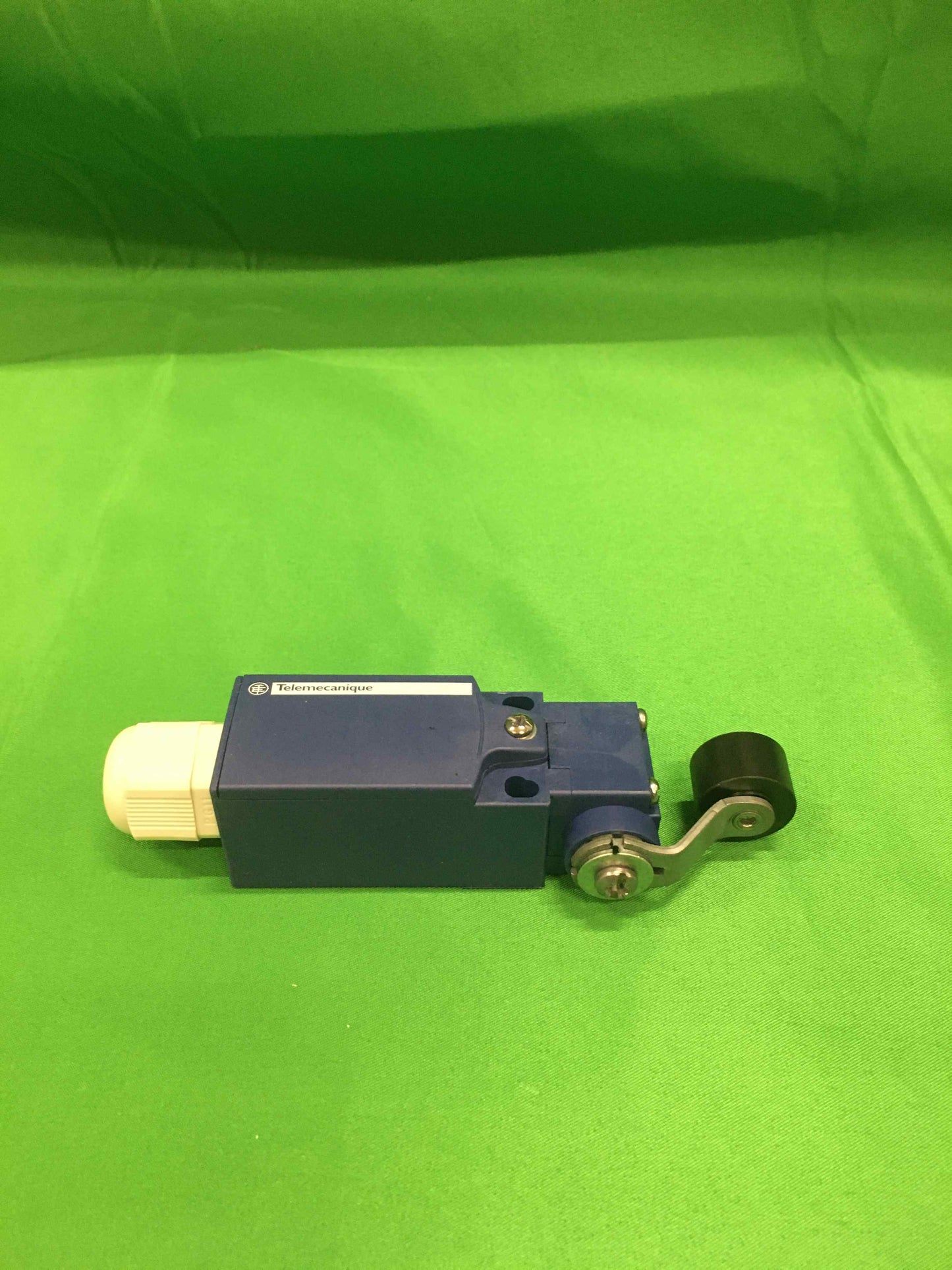 Telemecanique XCKN2118G11S37