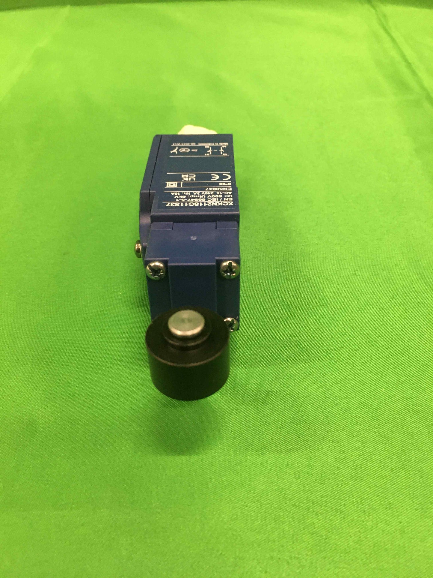 Telemecanique XCKN2118G11S37
