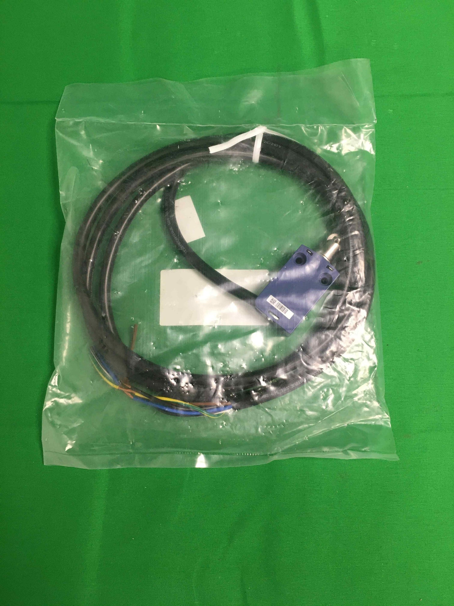 Telemecanique XCMD2102L2 XCMD2102L2