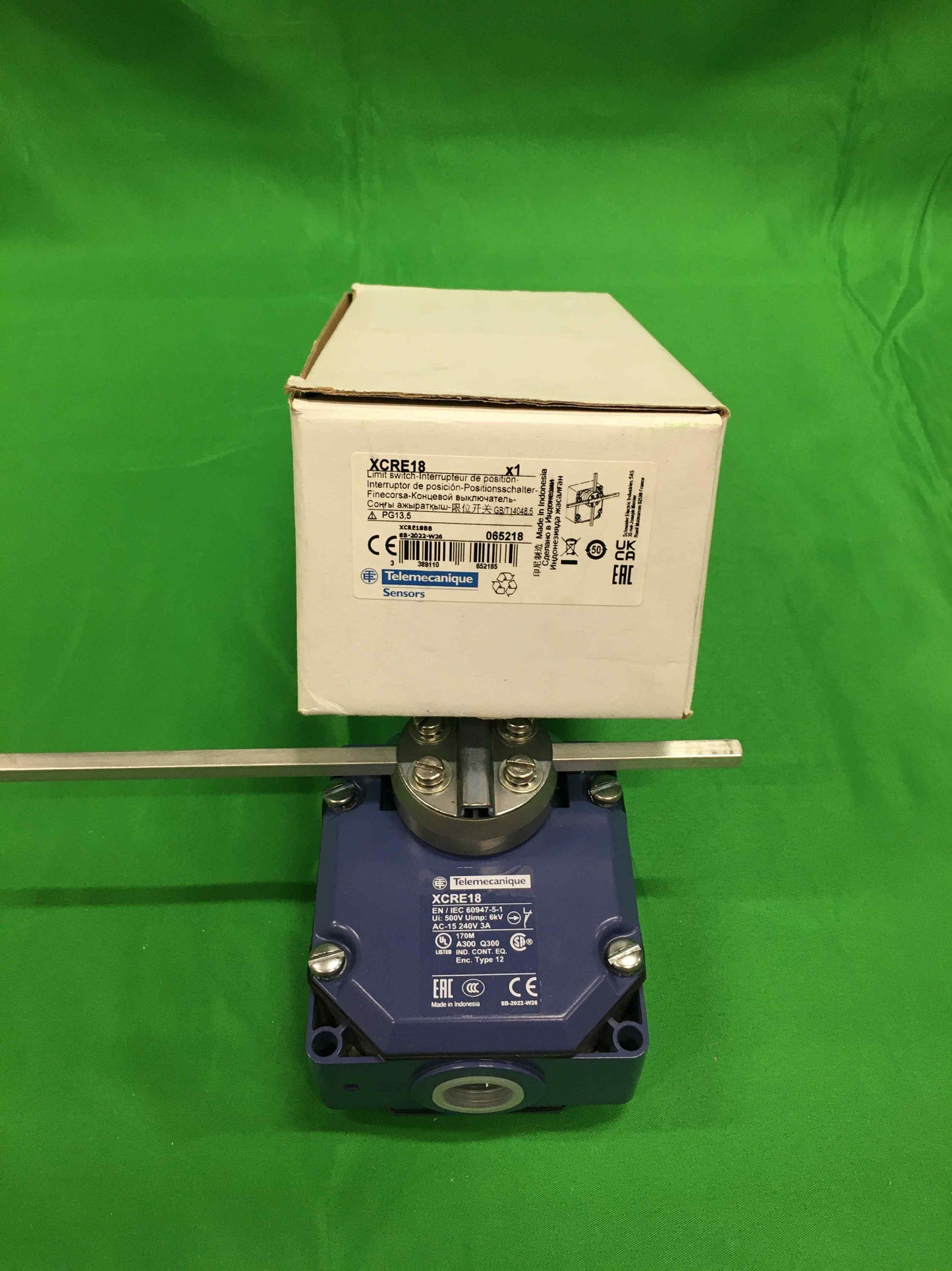 Telemecanique XCRE18