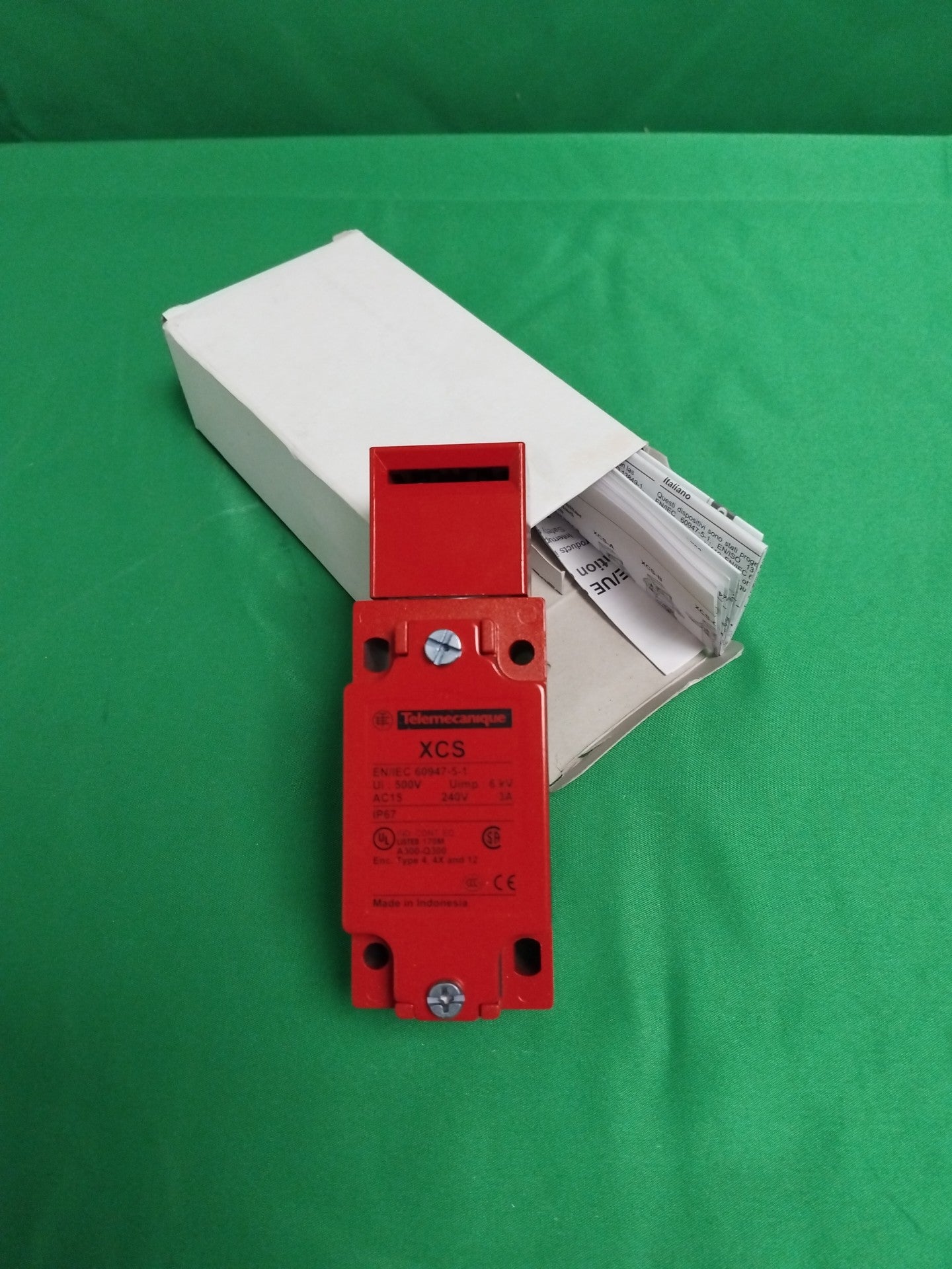 Telemecanique XCSA701 XCSA701