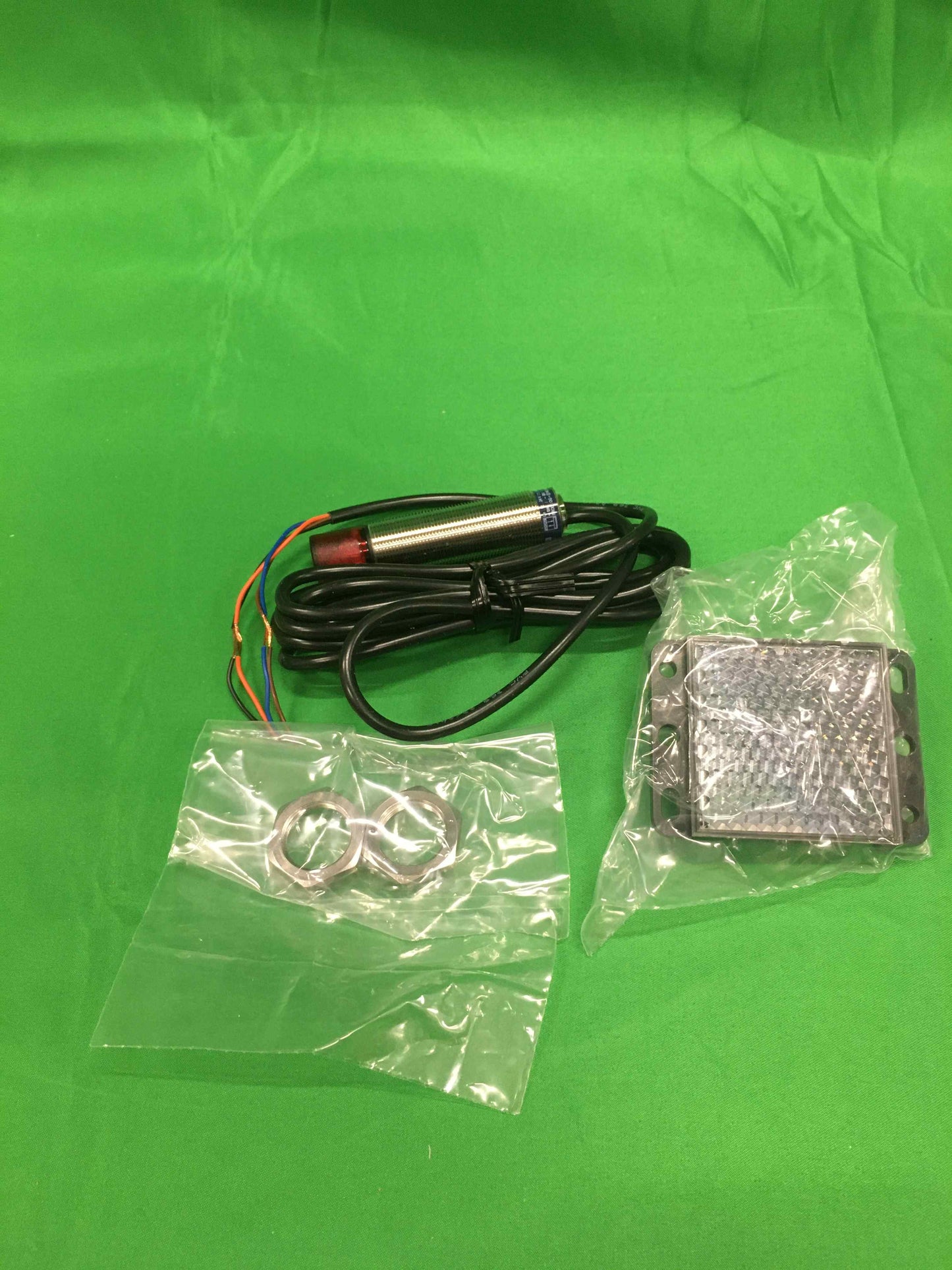 Telemecanique XU1N18PP341W