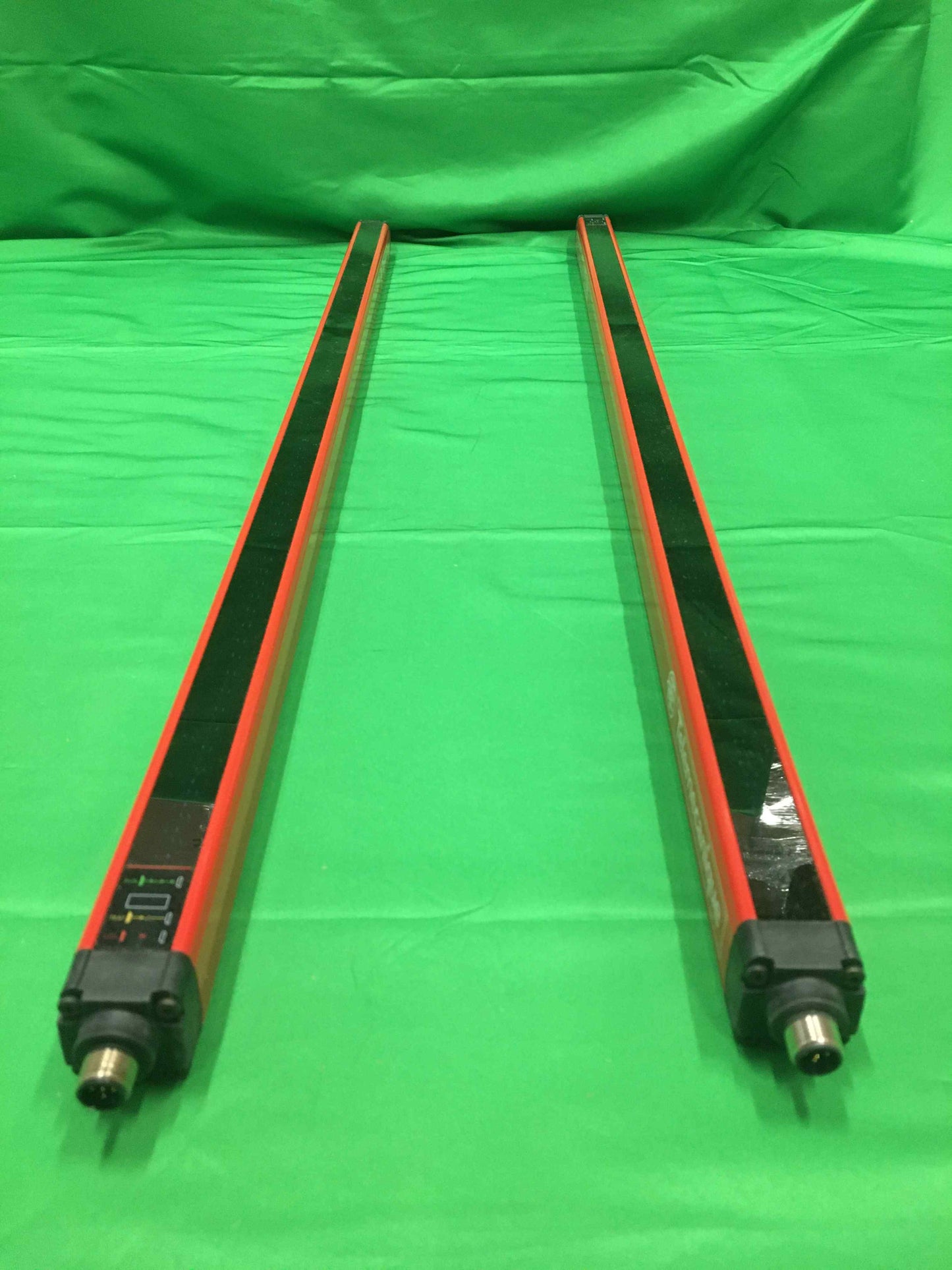 Telemecanique XUSL4E14F076NS2