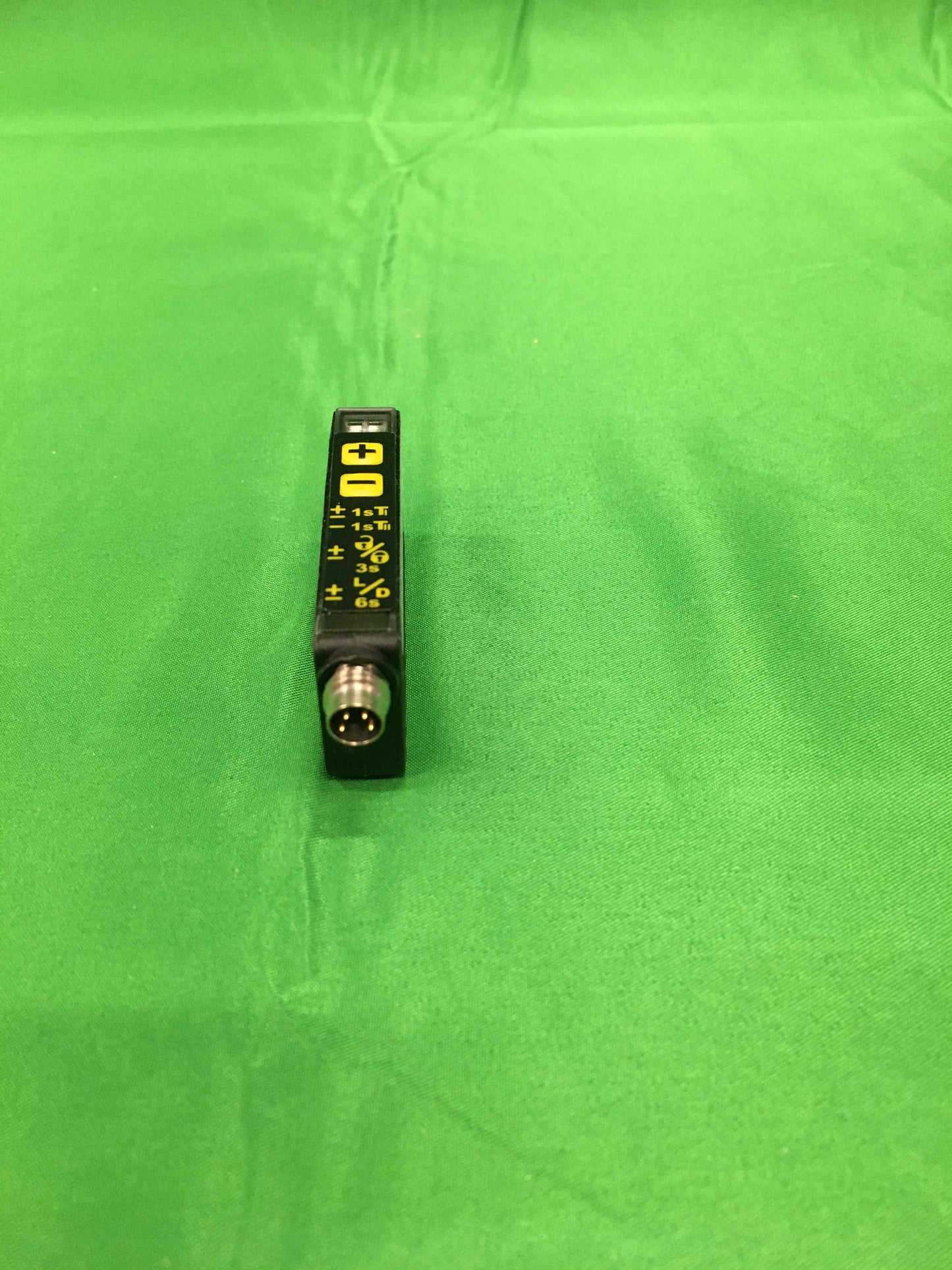 Telemecanique XUVE04M3KSNM8