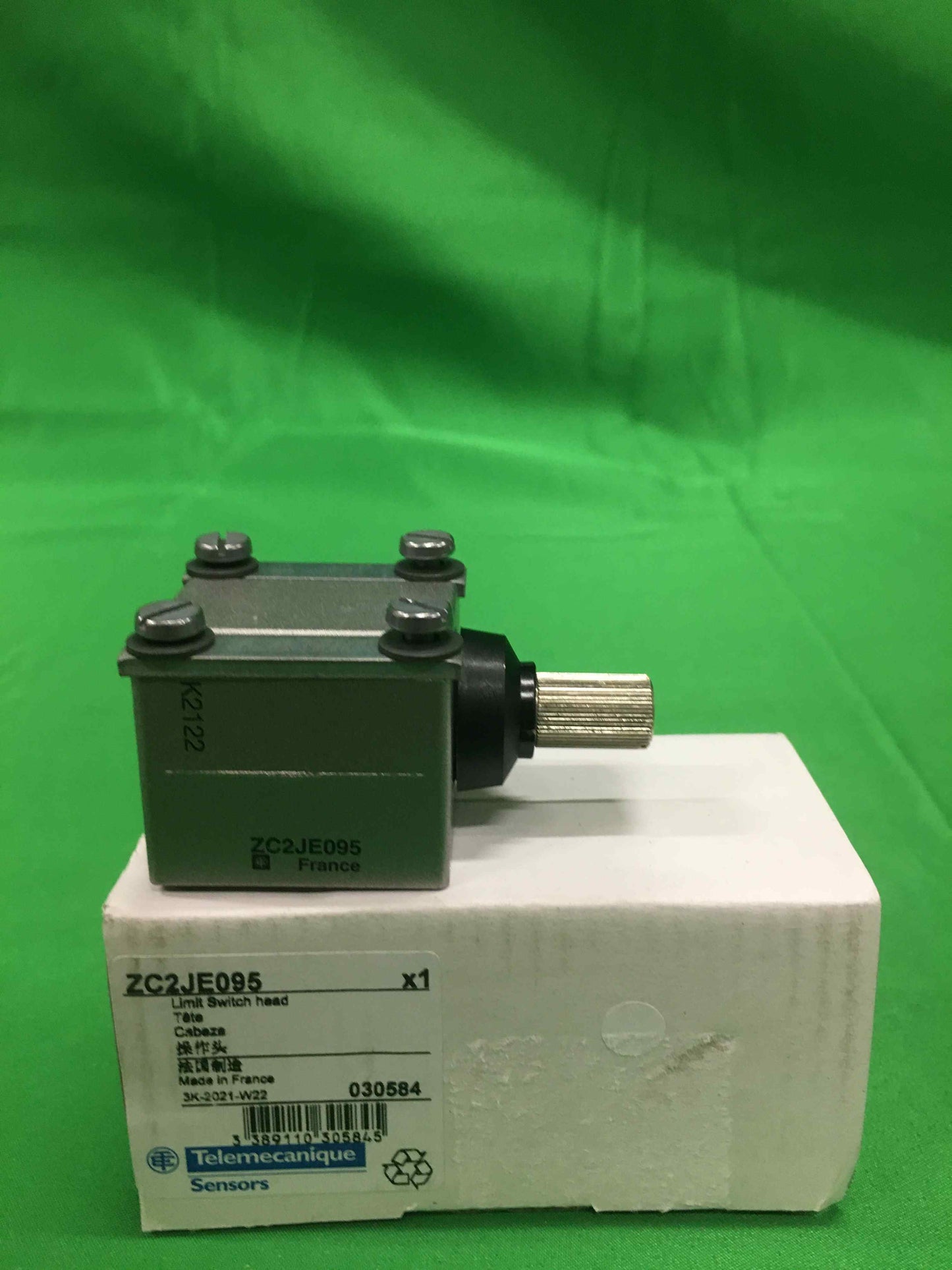 Telemecanique ZC2JE095